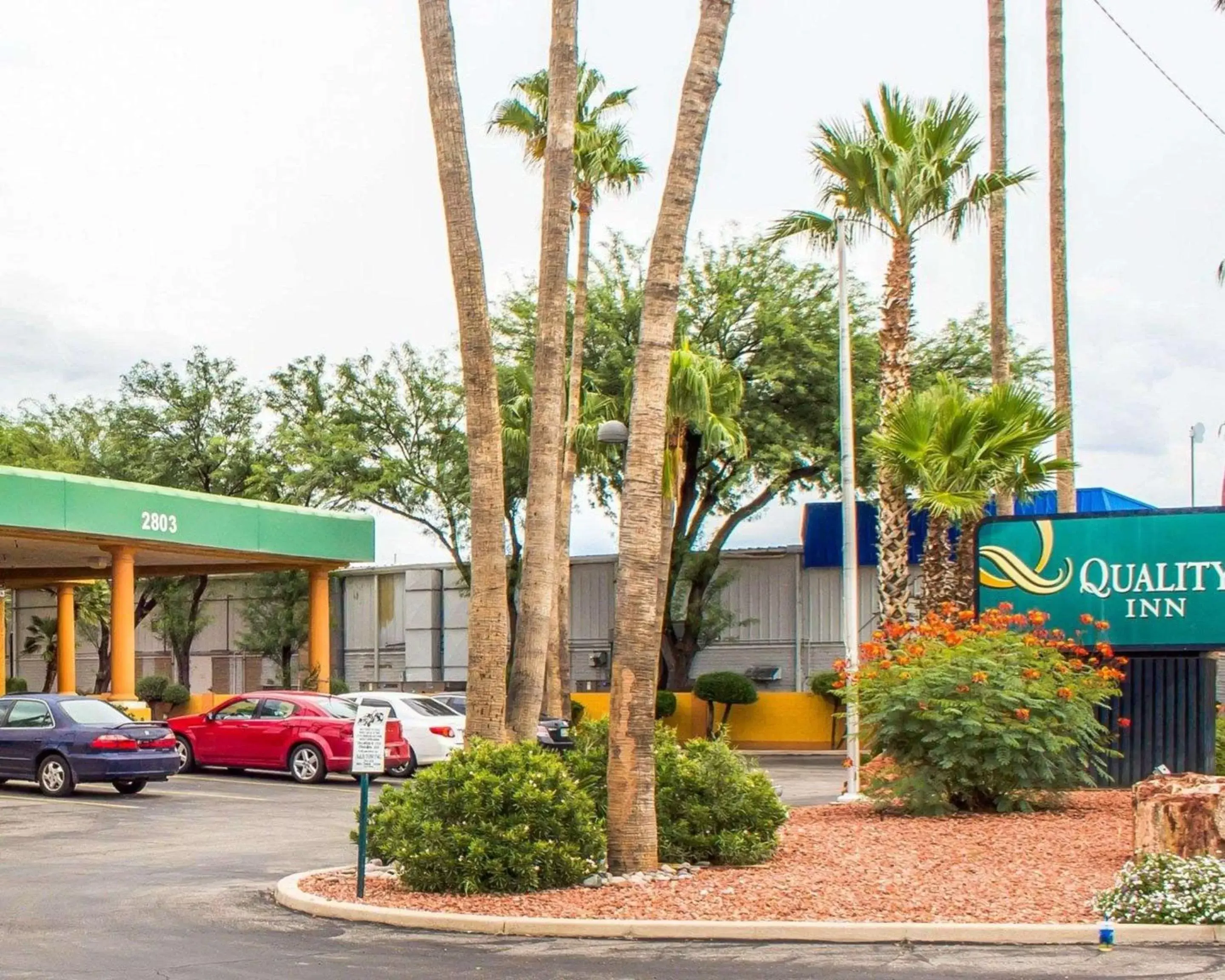 Property Building in Quality Inn - Tucson Airport