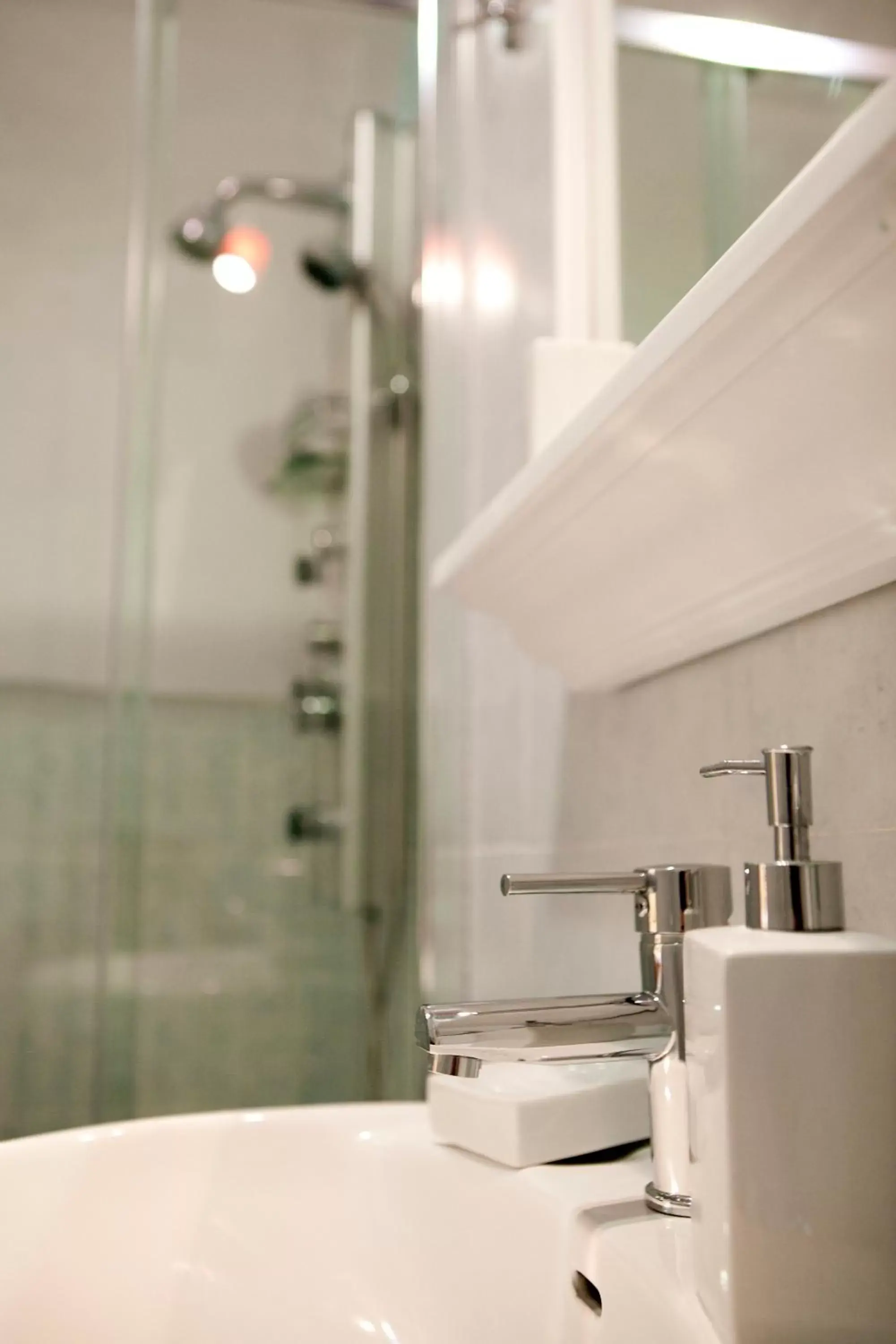 Decorative detail, Bathroom in Domus Salentina