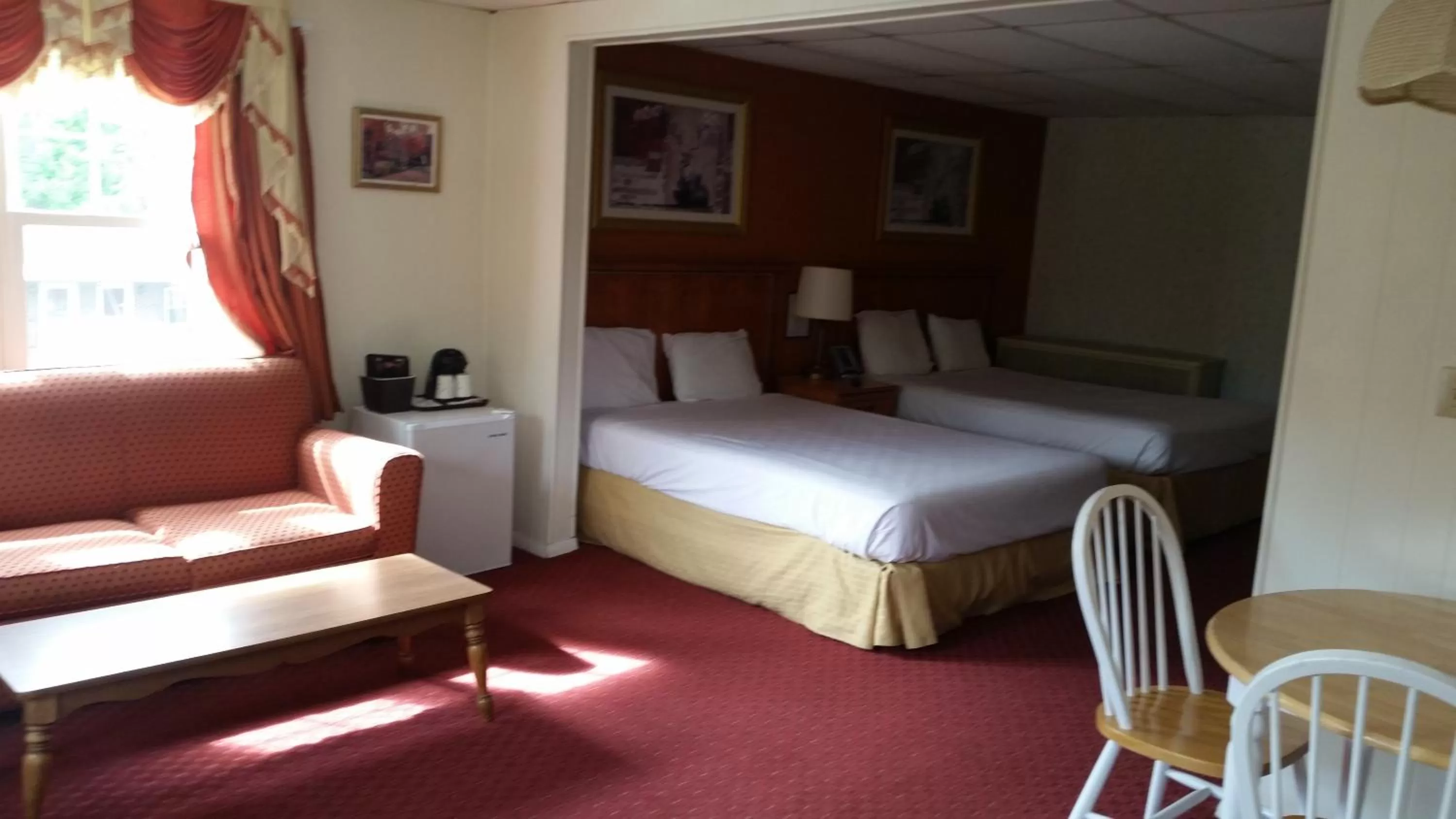 Day, Room Photo in Northside Motel - Williamstown