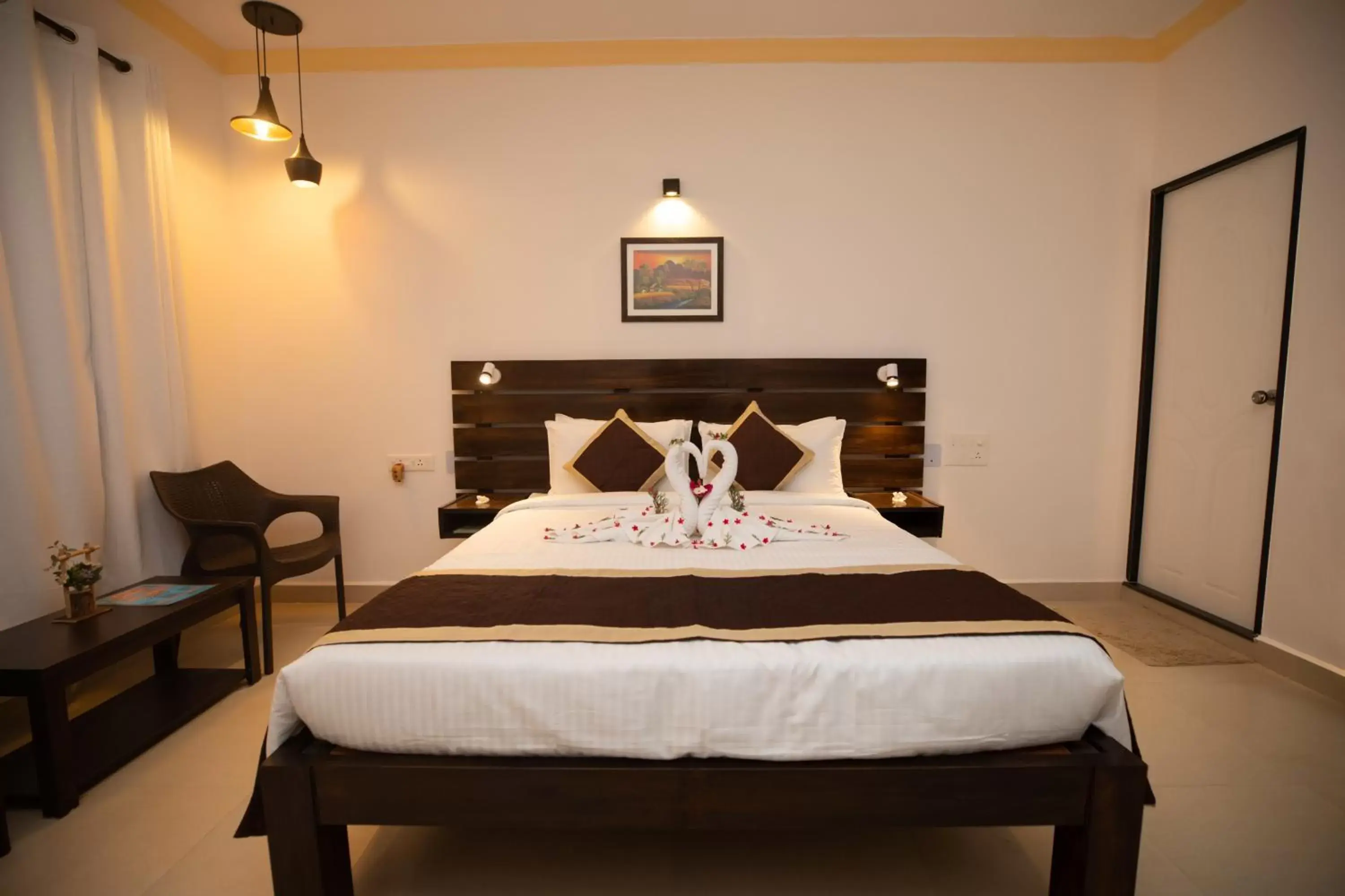 Bed in The Woodside Inn Bed in The Woodside Inn