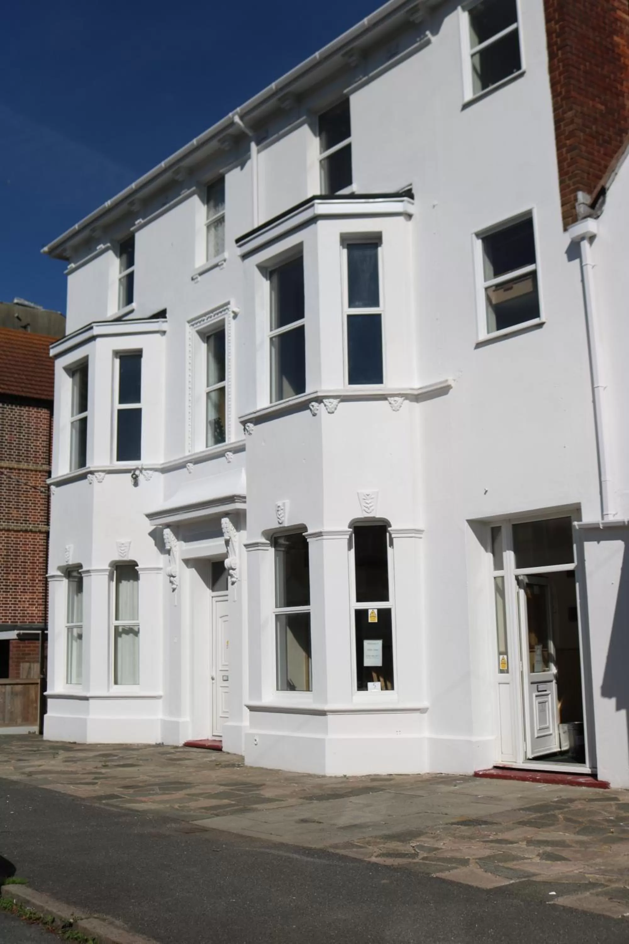Facade/entrance in Lennard House