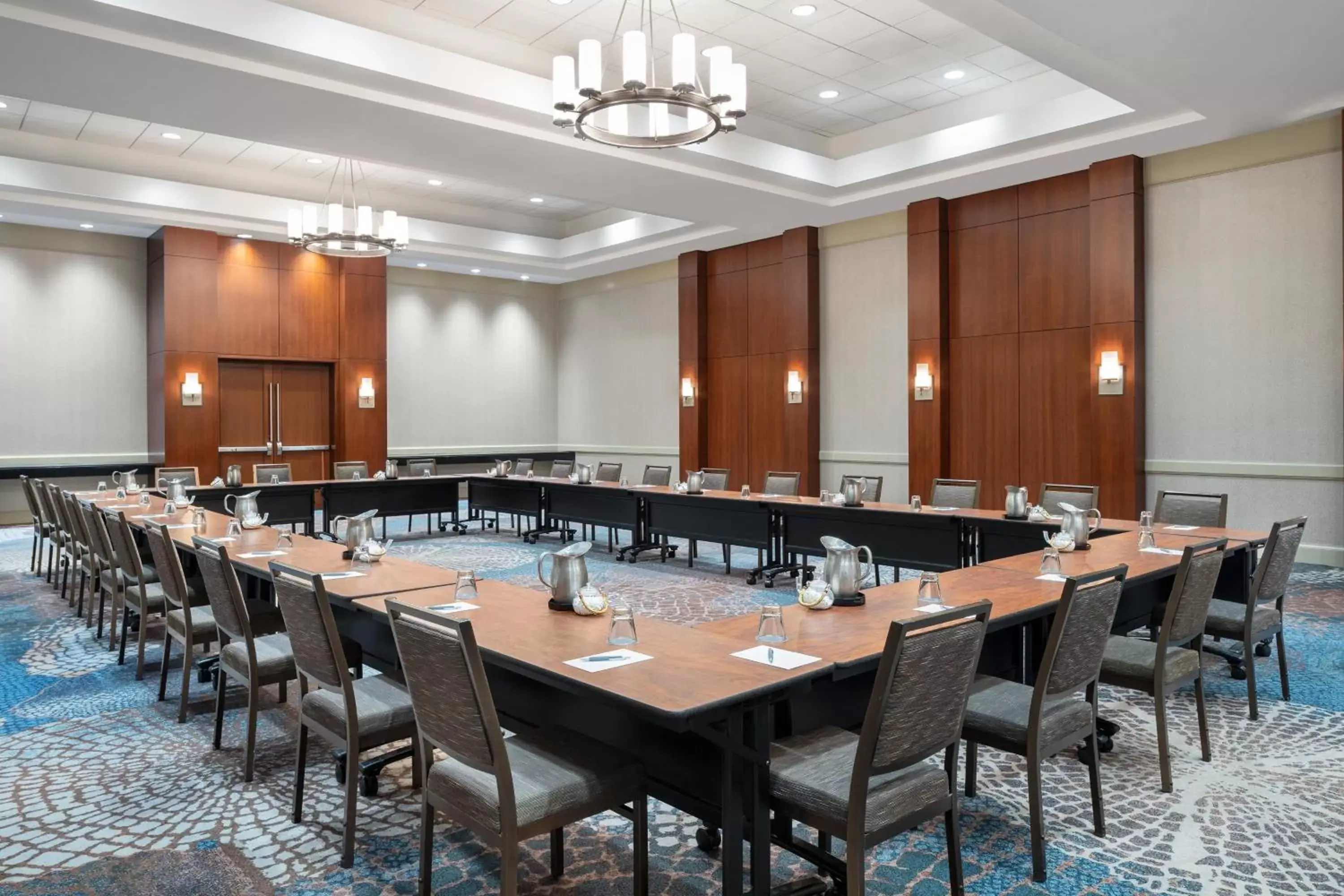 Meeting/conference room in The Westin Baltimore Washington Airport - BWI