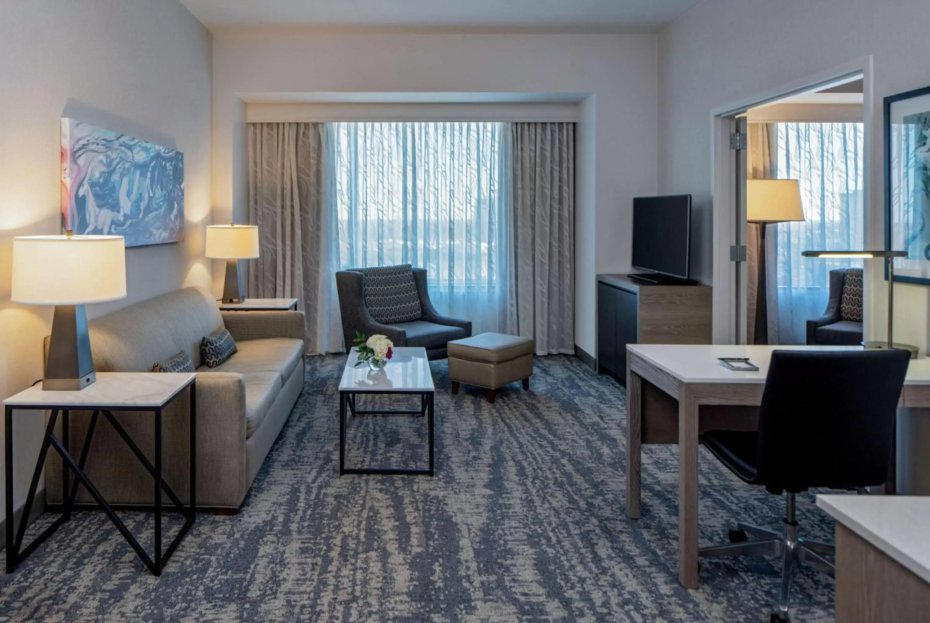 Bedroom, Seating Area in Hilton Shreveport