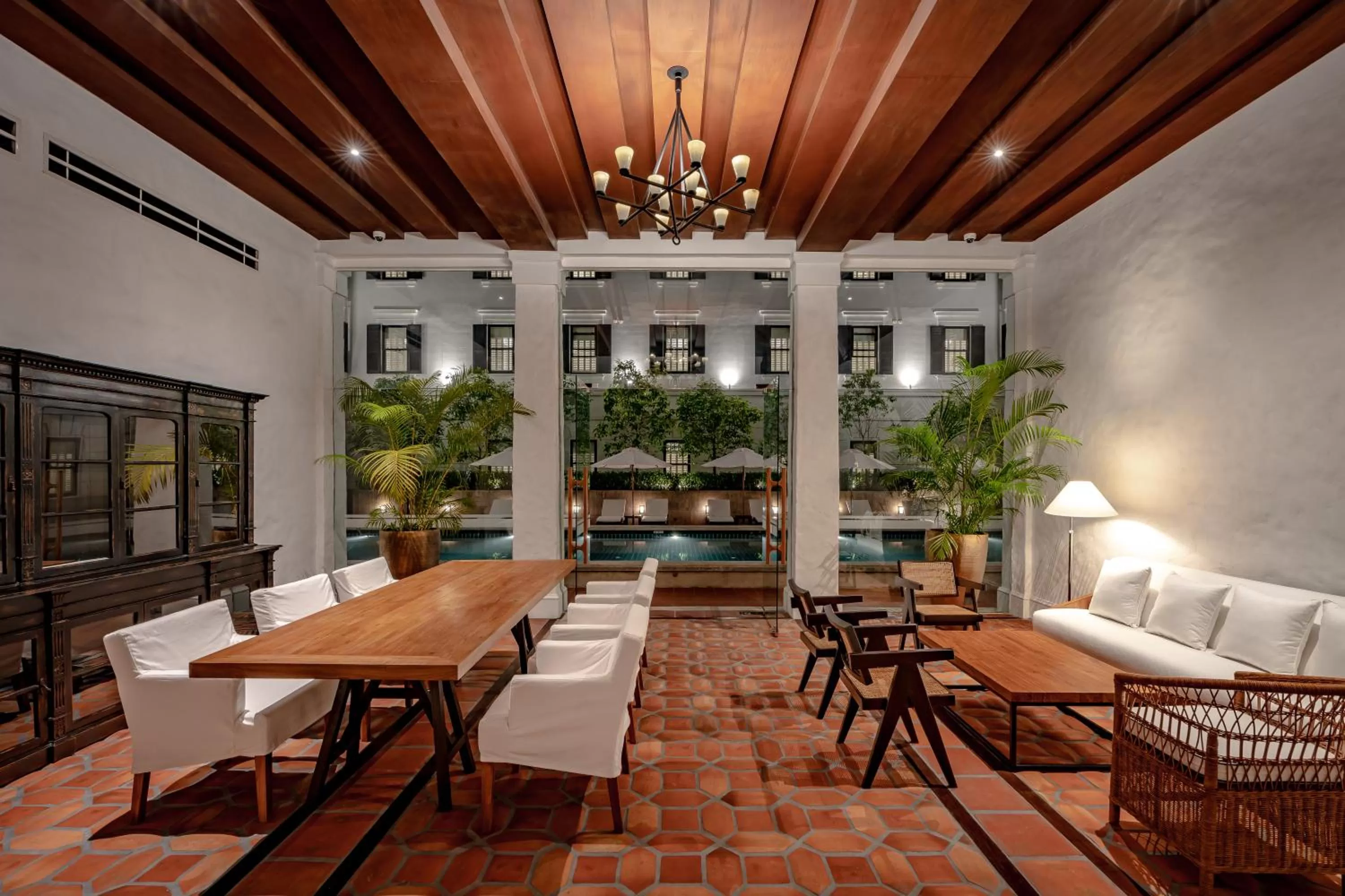 Night in Bella Nara Hotel Chiang Mai