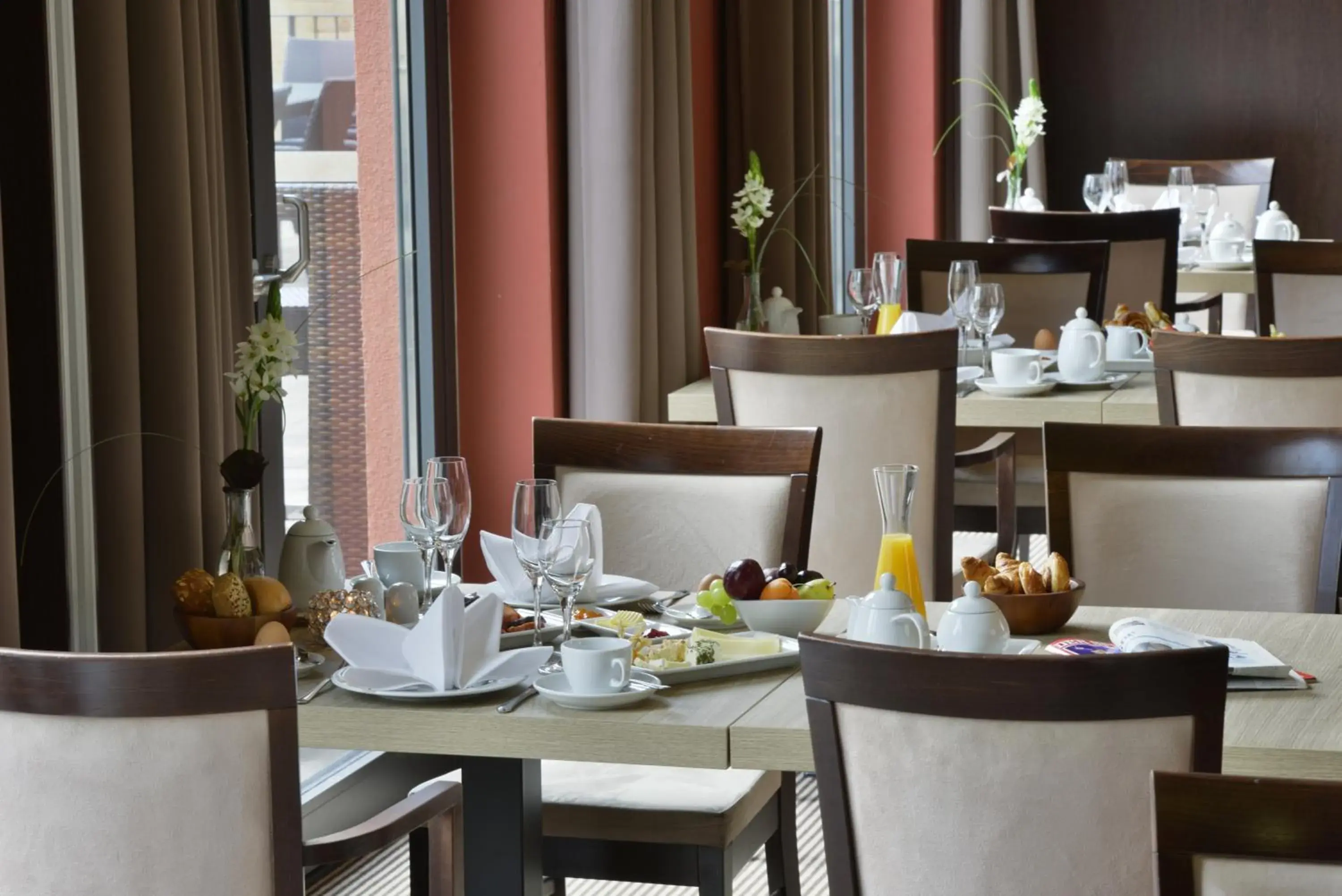 Breakfast, Restaurant/Places to Eat in GreenLine Schlosshotel Blankenburg