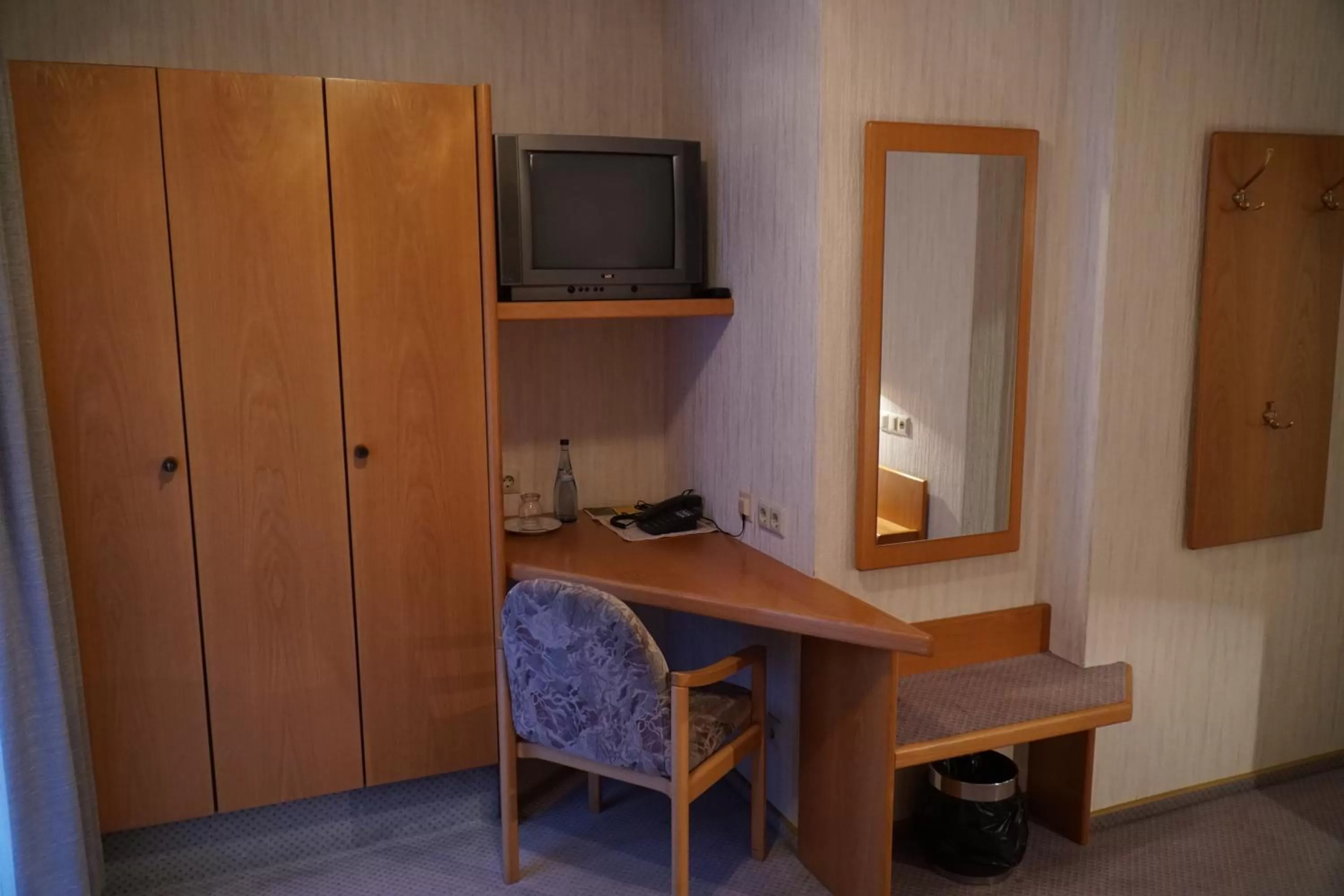 Photo of the whole room in Hotel Eleon