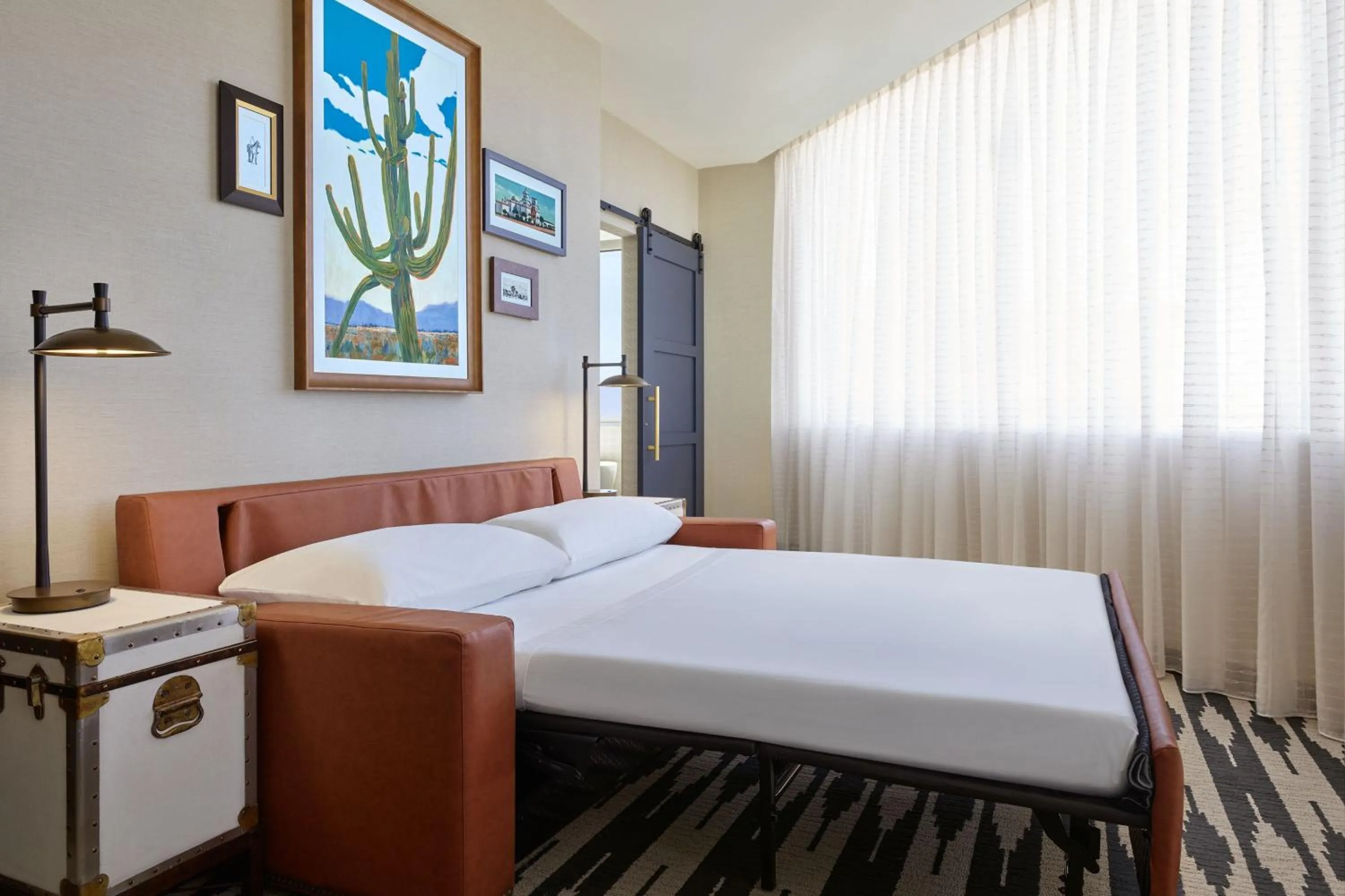 Photo of the whole room, Bed in The Leo Kent Hotel, Tucson, a Tribute Portfolio Hotel