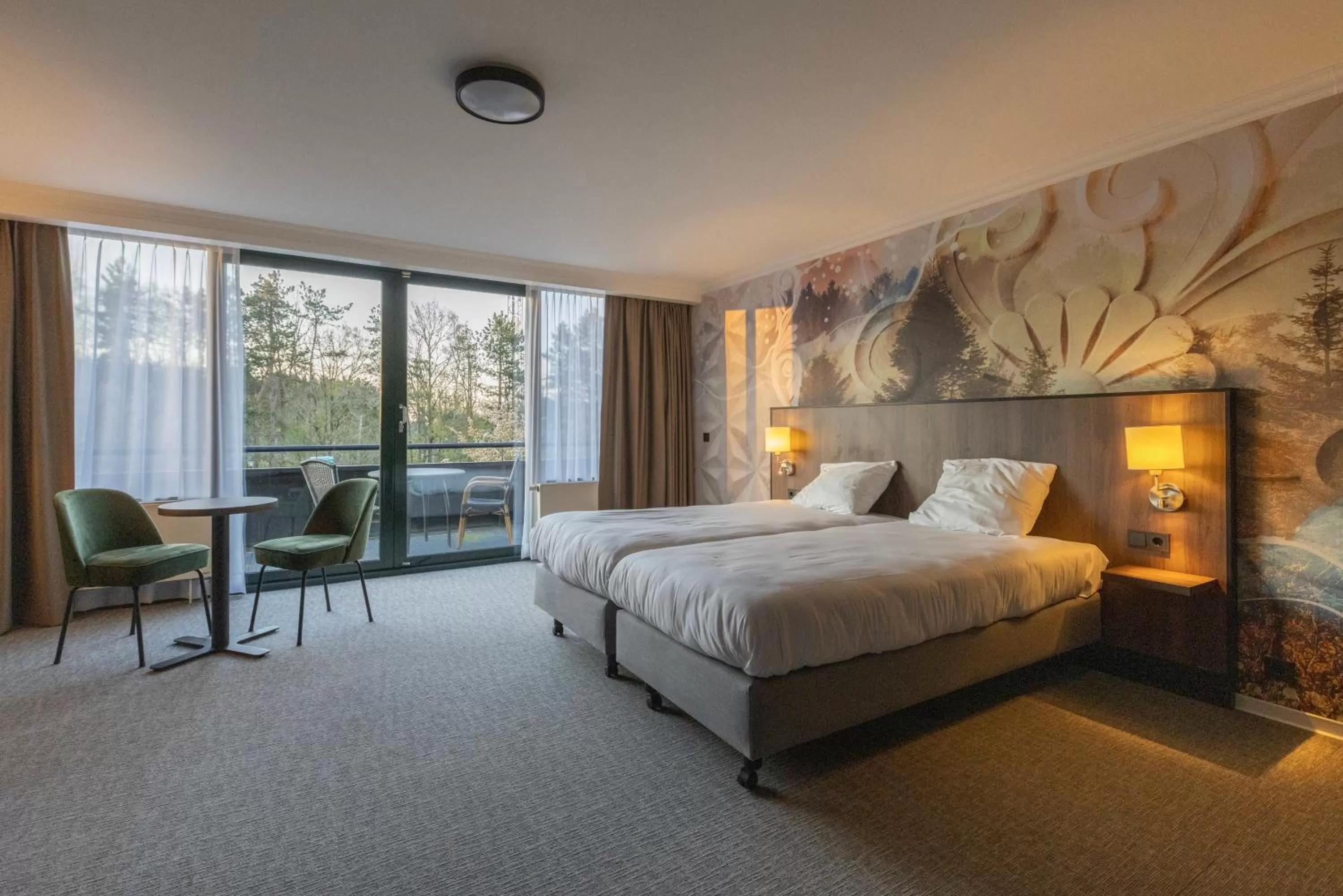 Bedroom, Bed in Fletcher Familiehotel De Hunzebergen