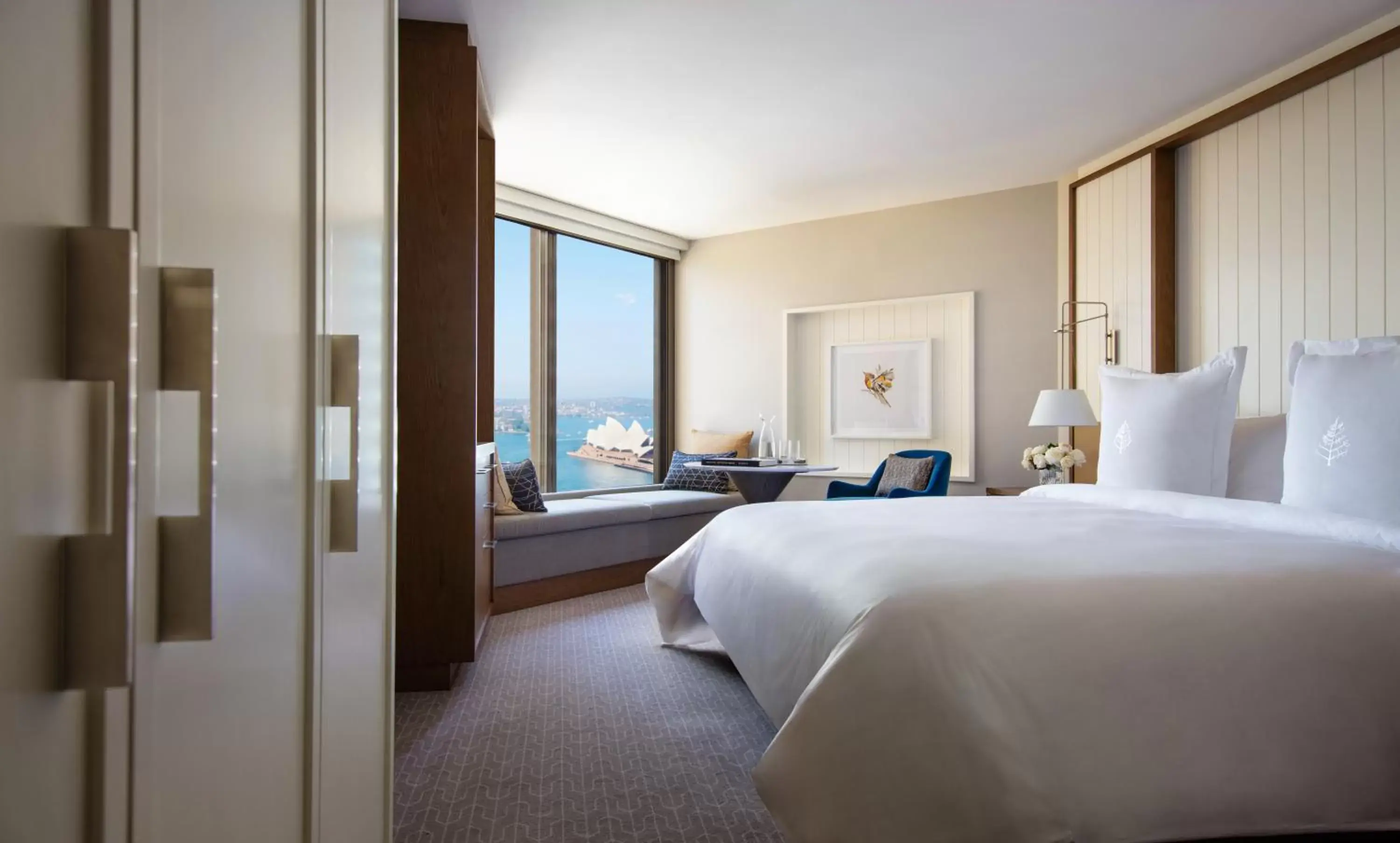 Bed in Four Seasons Hotel Sydney