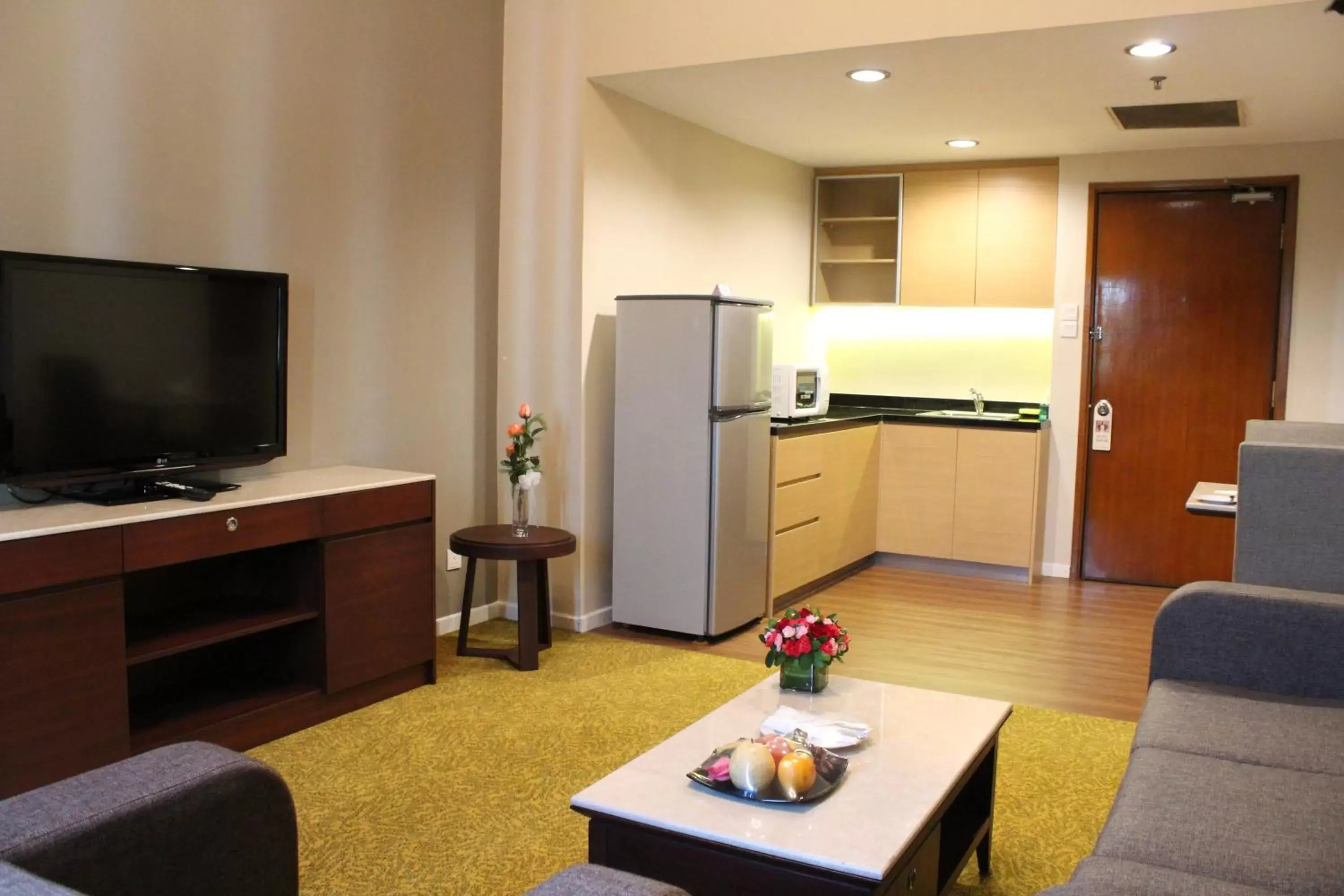 Living room, TV/Entertainment Center in Summit Parkview Yangon