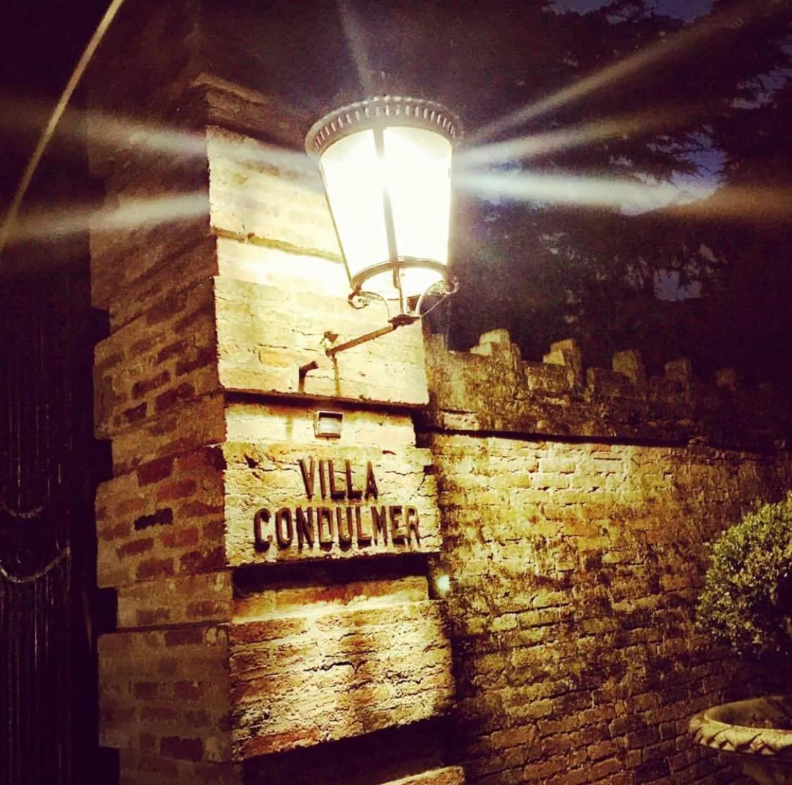 Facade/entrance in Hotel Villa Condulmer