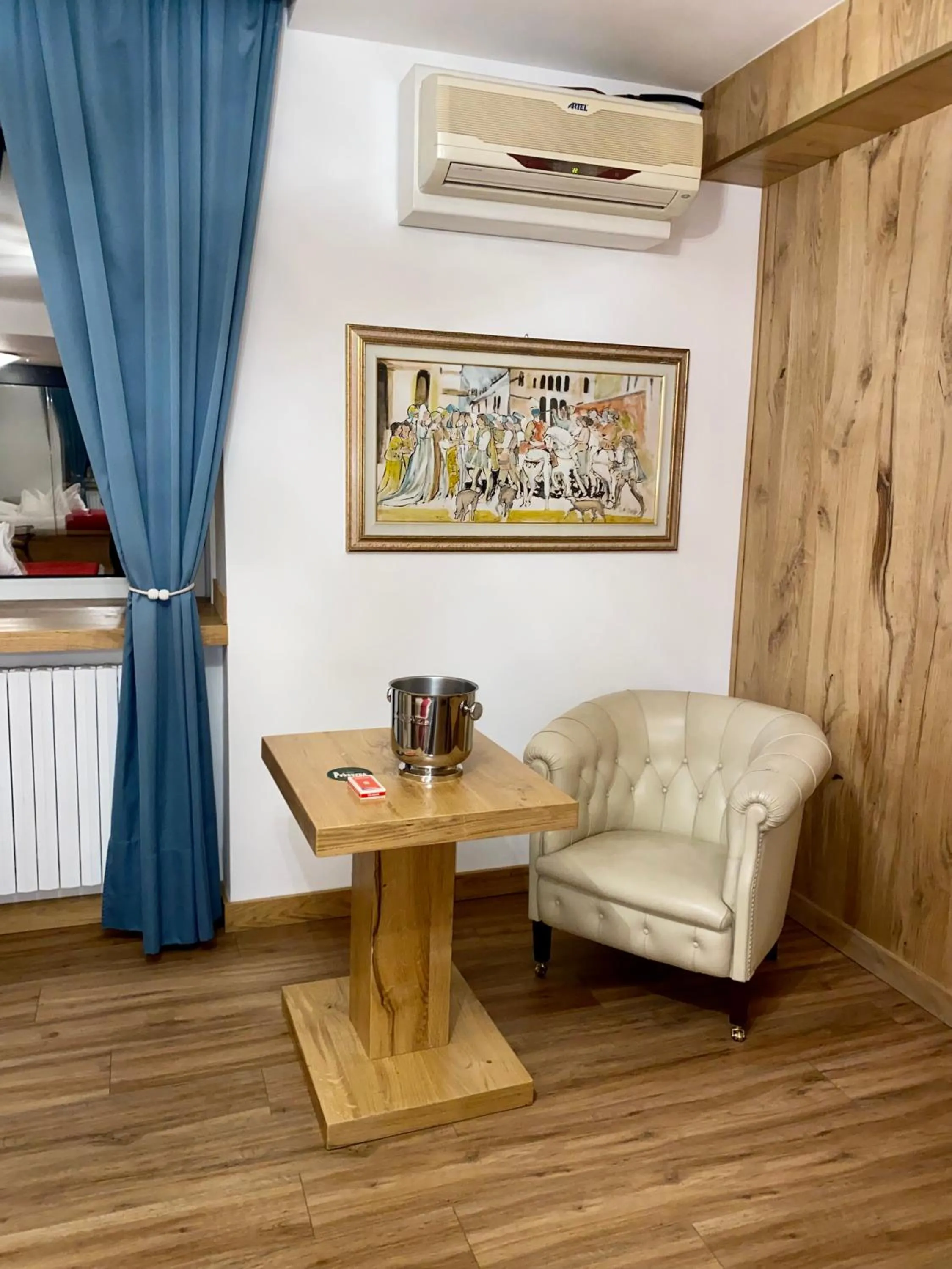 Seating area in Hotel Casagrande