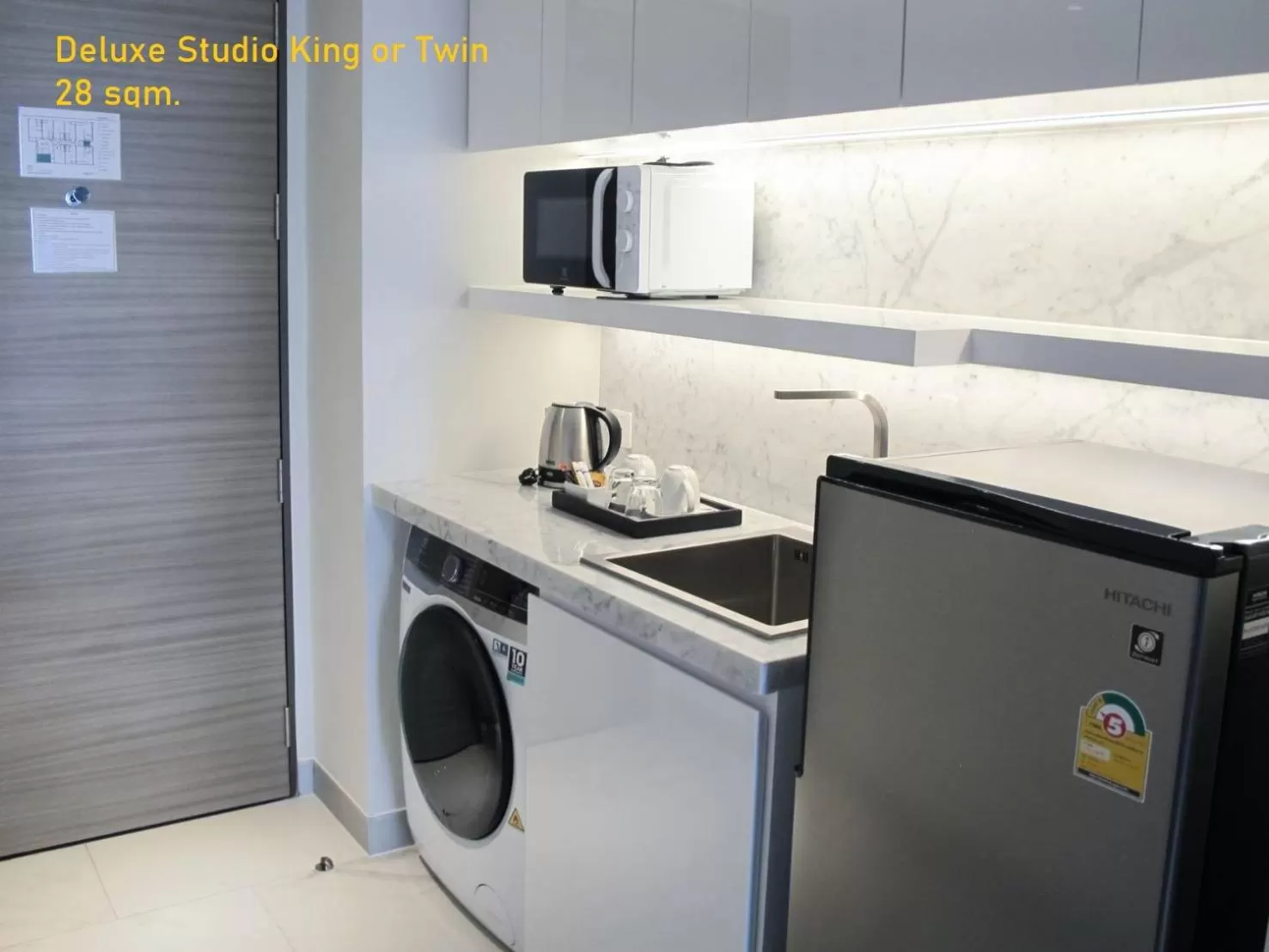 Kitchen or kitchenette in ashley hotel bkk