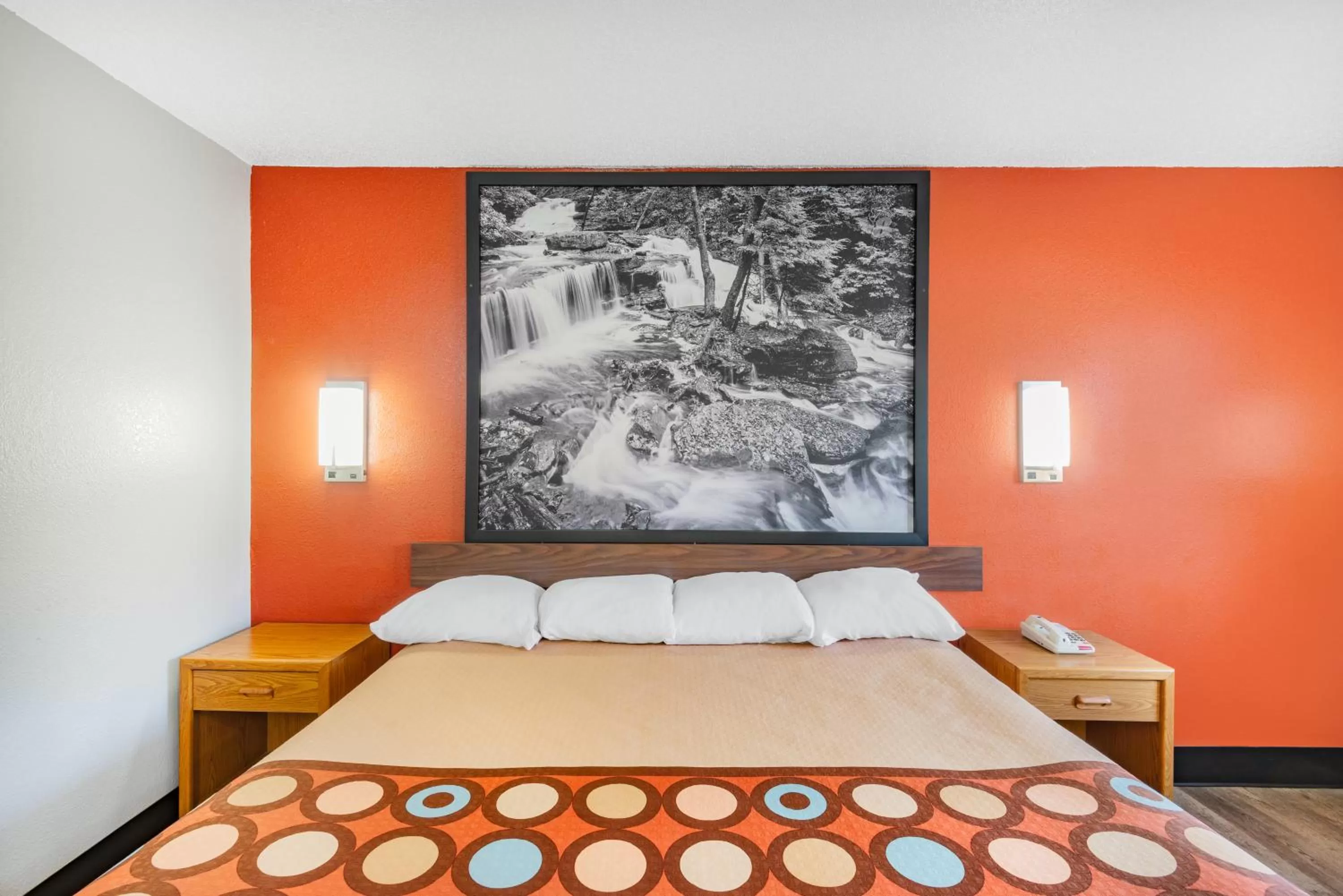 Bed in Super 8 by Wyndham Waynesburg