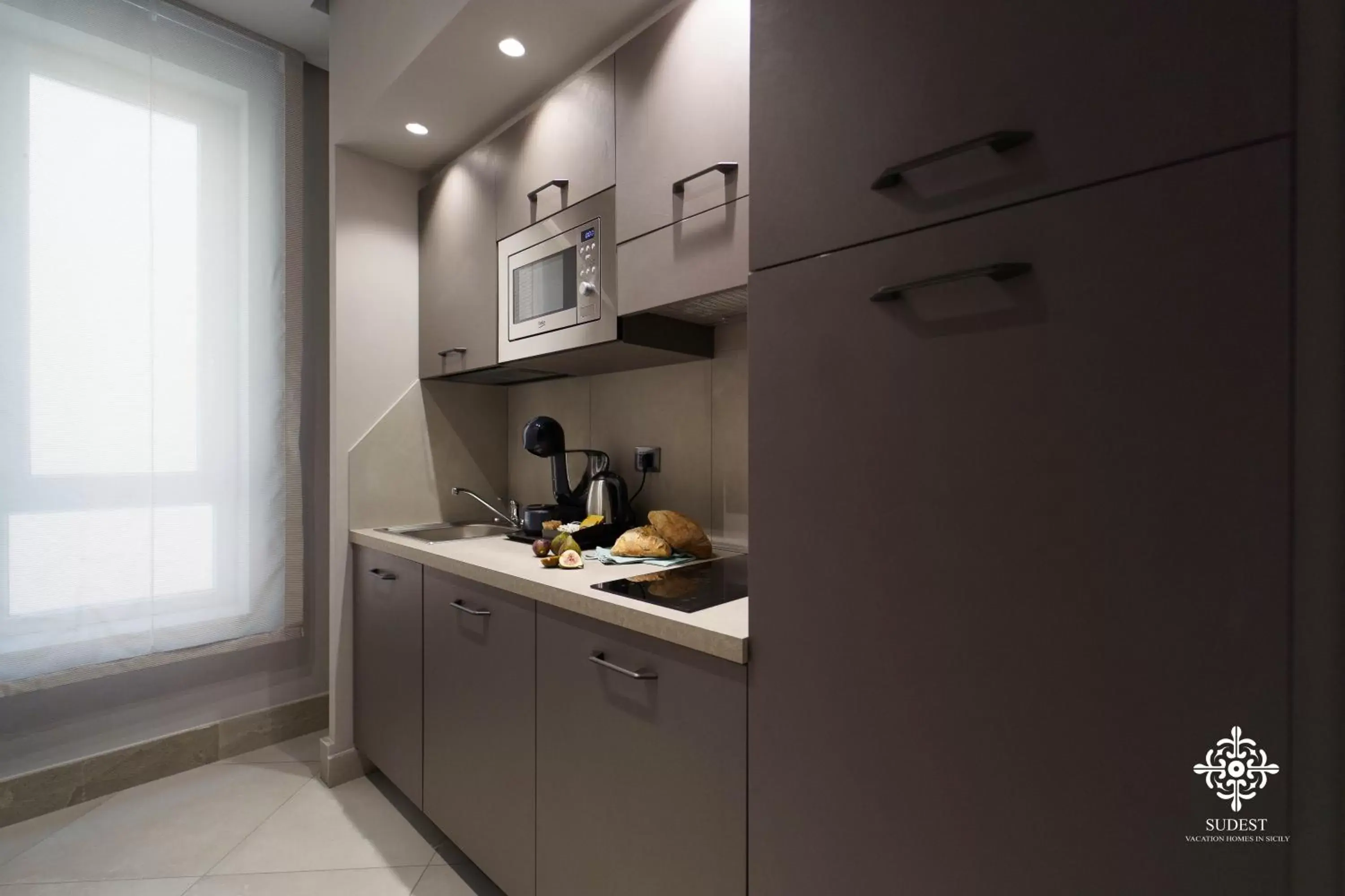 Kitchen or kitchenette, Kitchen/Kitchenette in Matteotti Luxury Residence