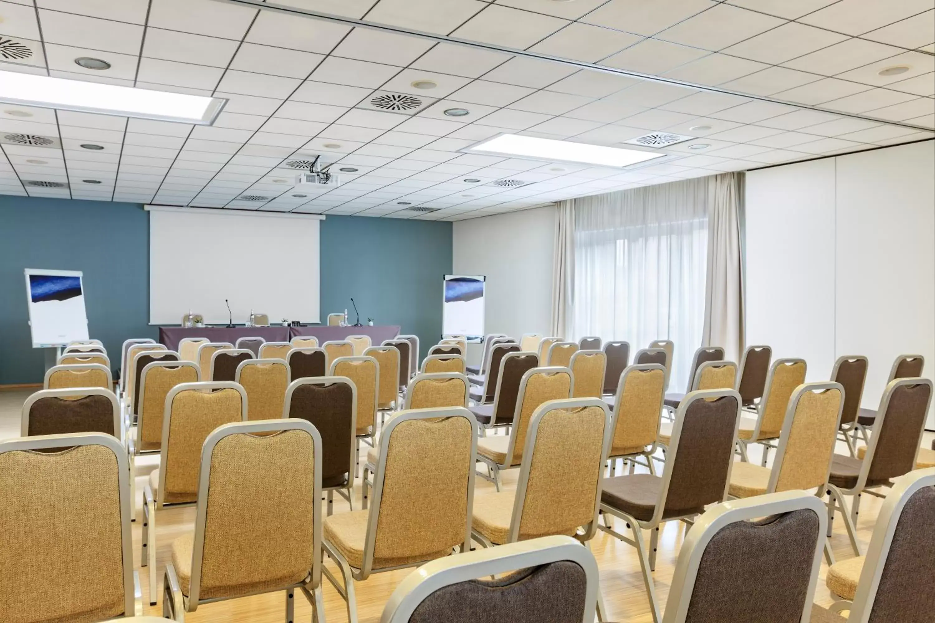 Meeting/conference room in voco Venice Mestre - The Quid, an IHG Hotel