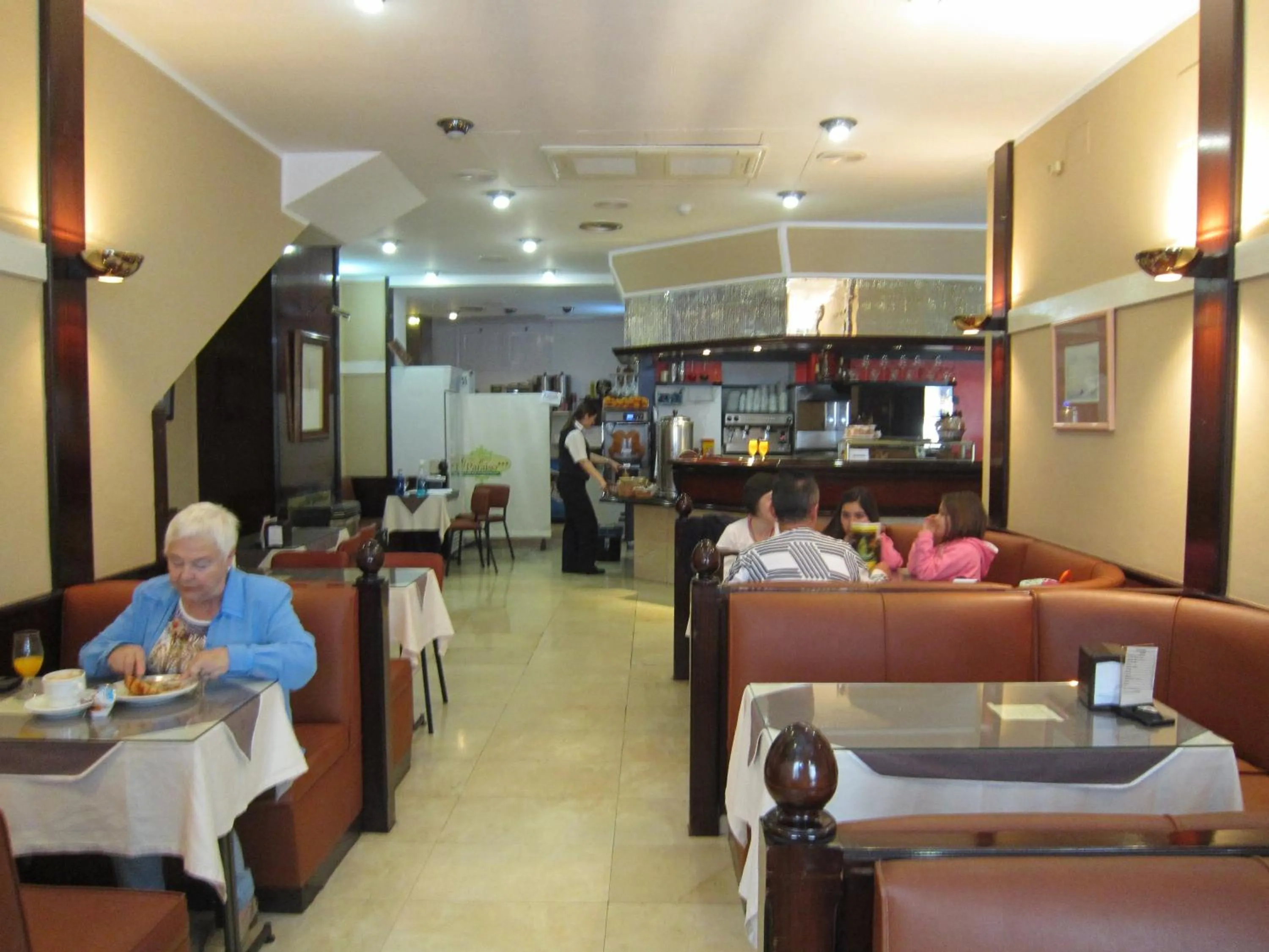 Lounge or bar in Gran Hotel Paraiso