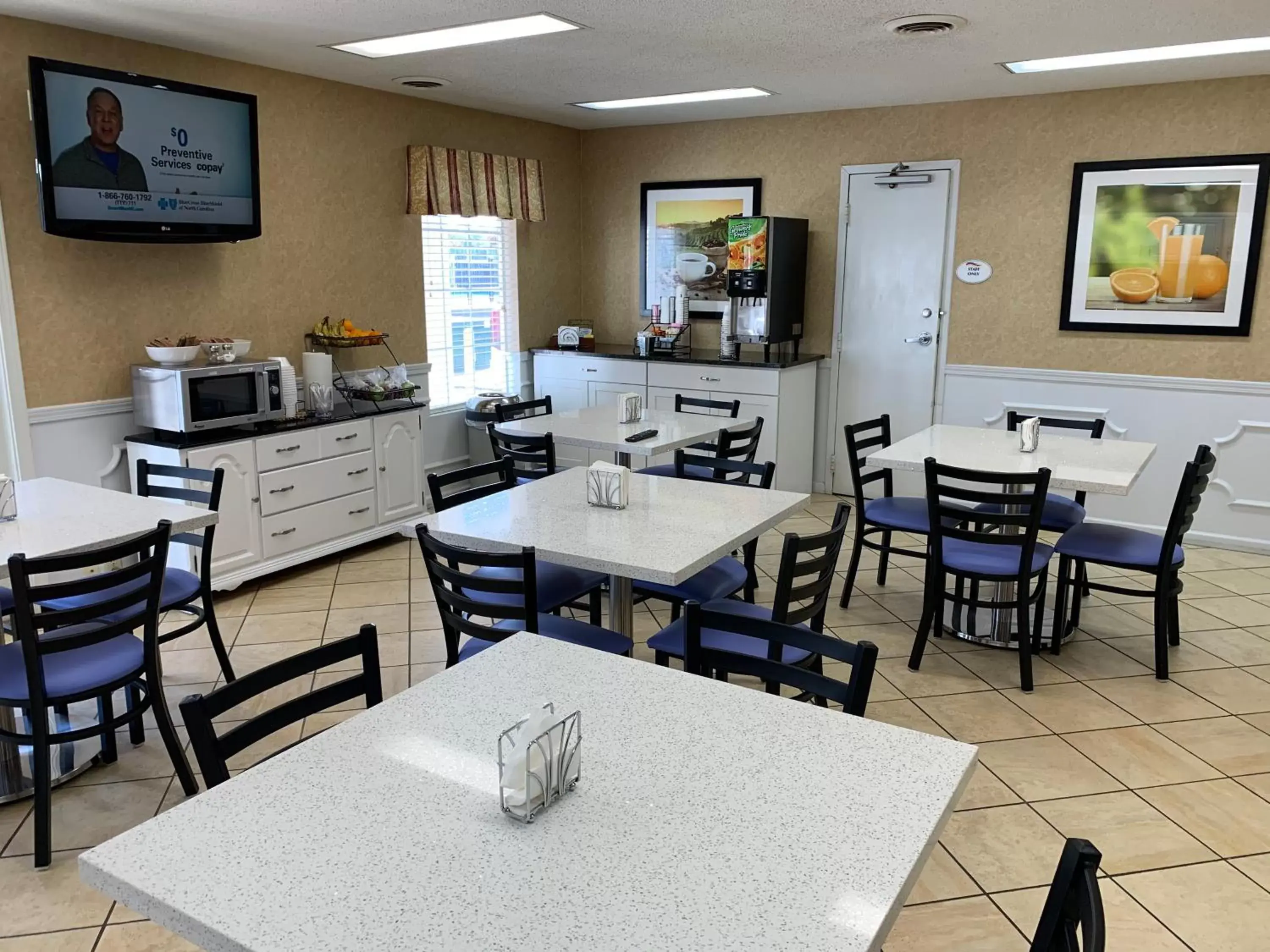 Dining area, Restaurant/Places to Eat in Baymont by Wyndham Eden