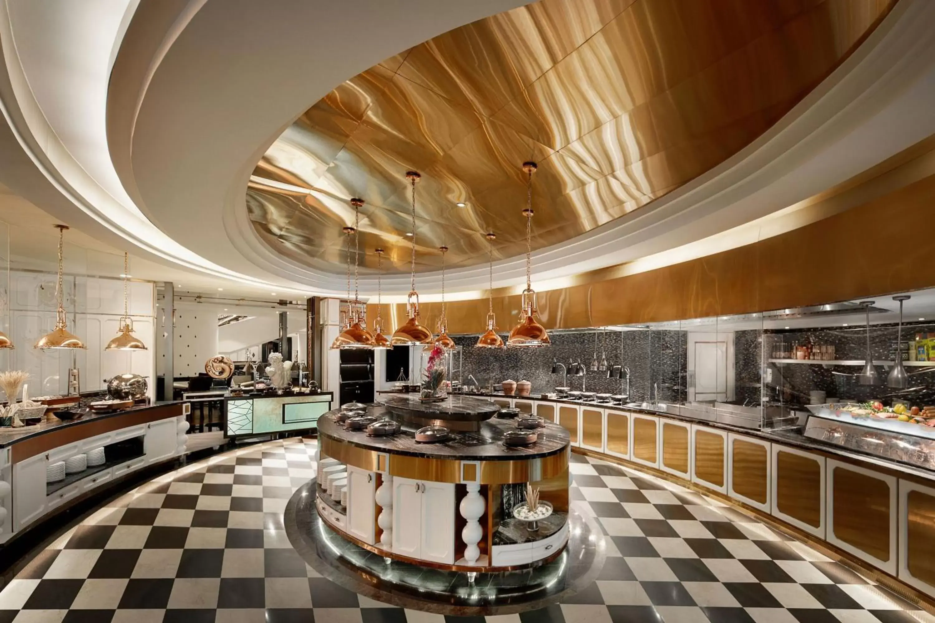 Kitchen or kitchenette, Restaurant/Places to Eat in The Athenee Hotel, a Luxury Collection Hotel, Bangkok