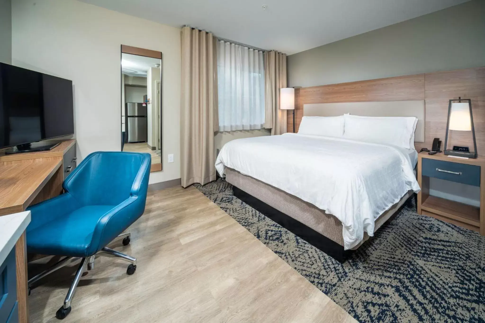 Bedroom, Bed in Candlewood Suites Charleston – Mt. Pleasant by IHG Bedroom, Bed in Candlewood Suites Charleston – Mt. Pleasant by IHG