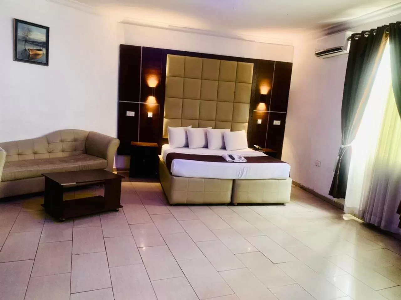 Presken Hotels @Alade Avenue
