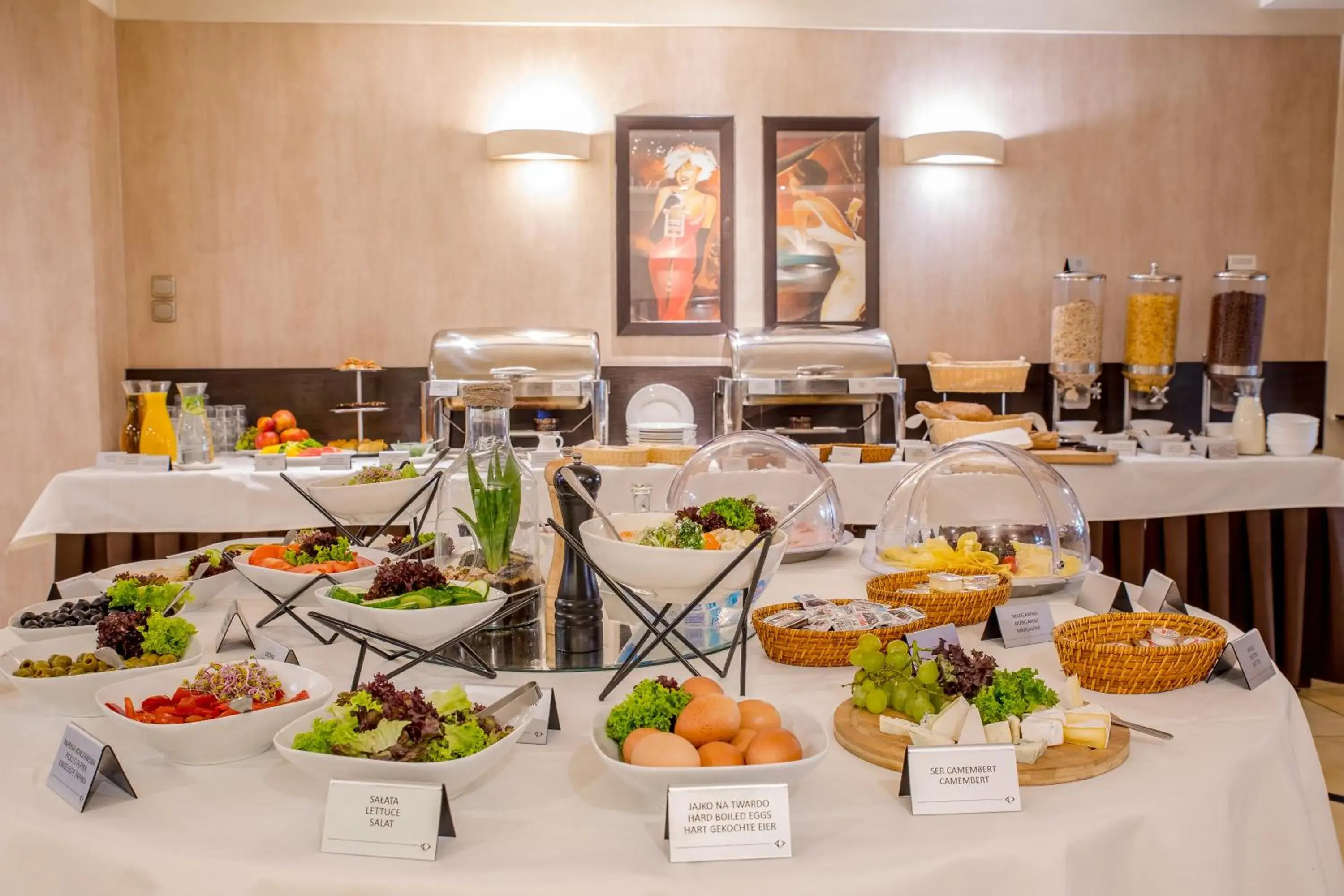 Food and drinks in Hotel Diament Vacanza Katowice - Siemianowice