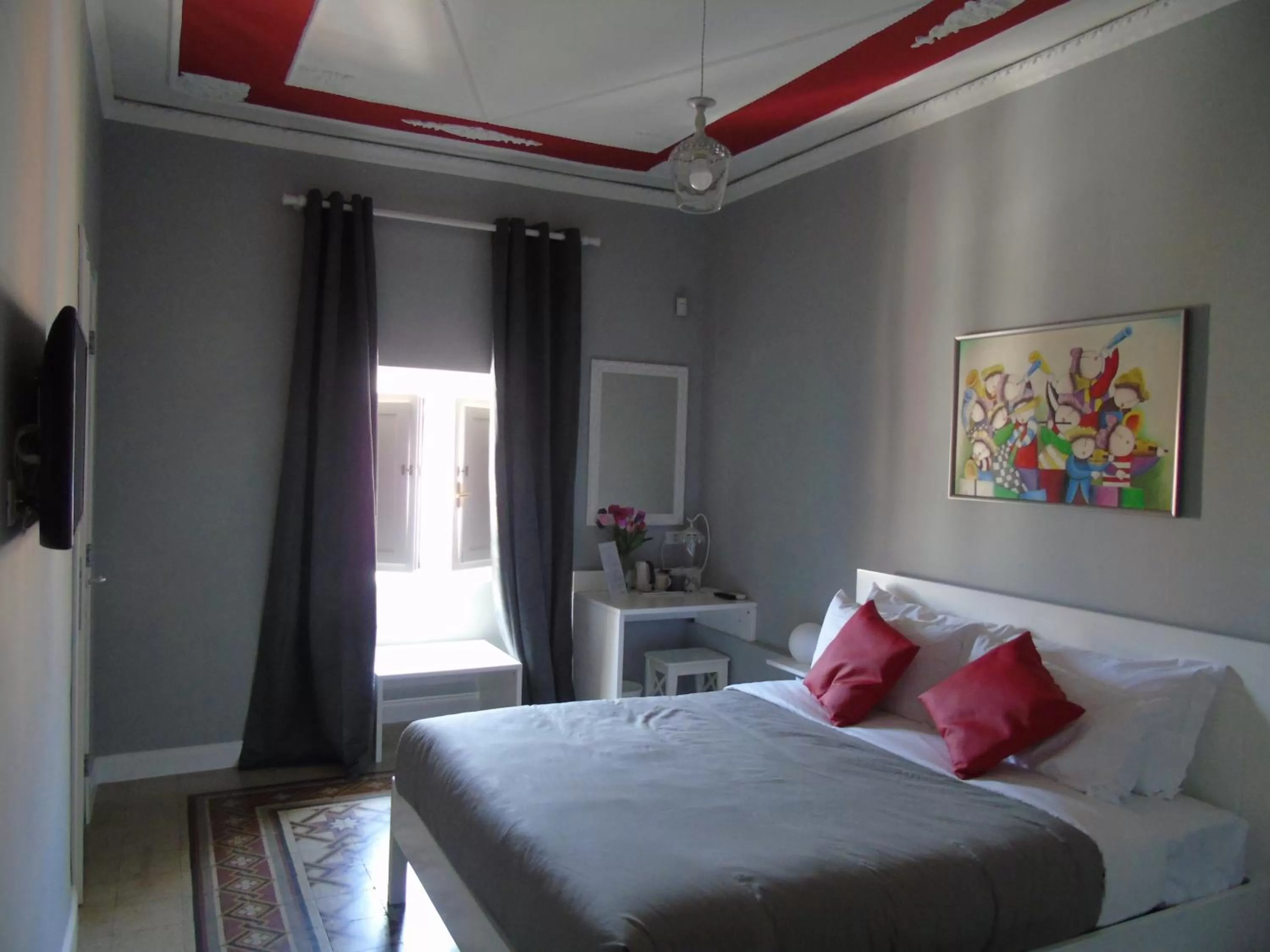 Day, Bed in Room Inn Vatican