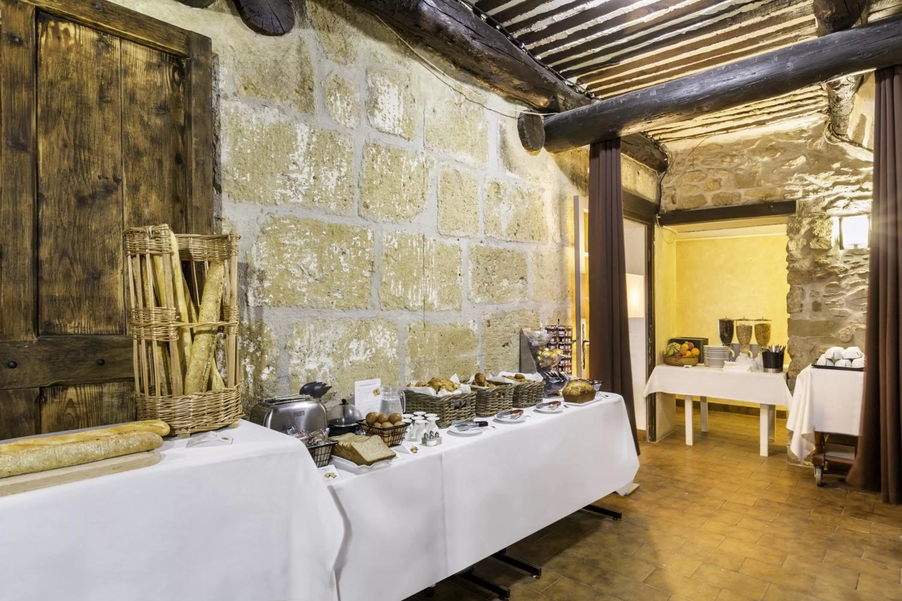 Breakfast in Best Western Domaine de Roquerousse