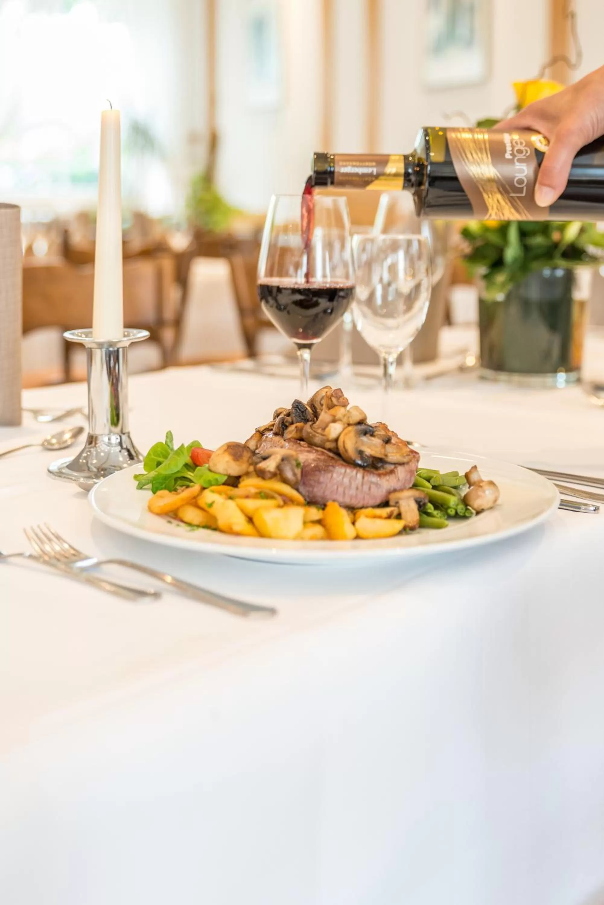 Restaurant/places to eat in Bei Meier`s zum weißen Roß