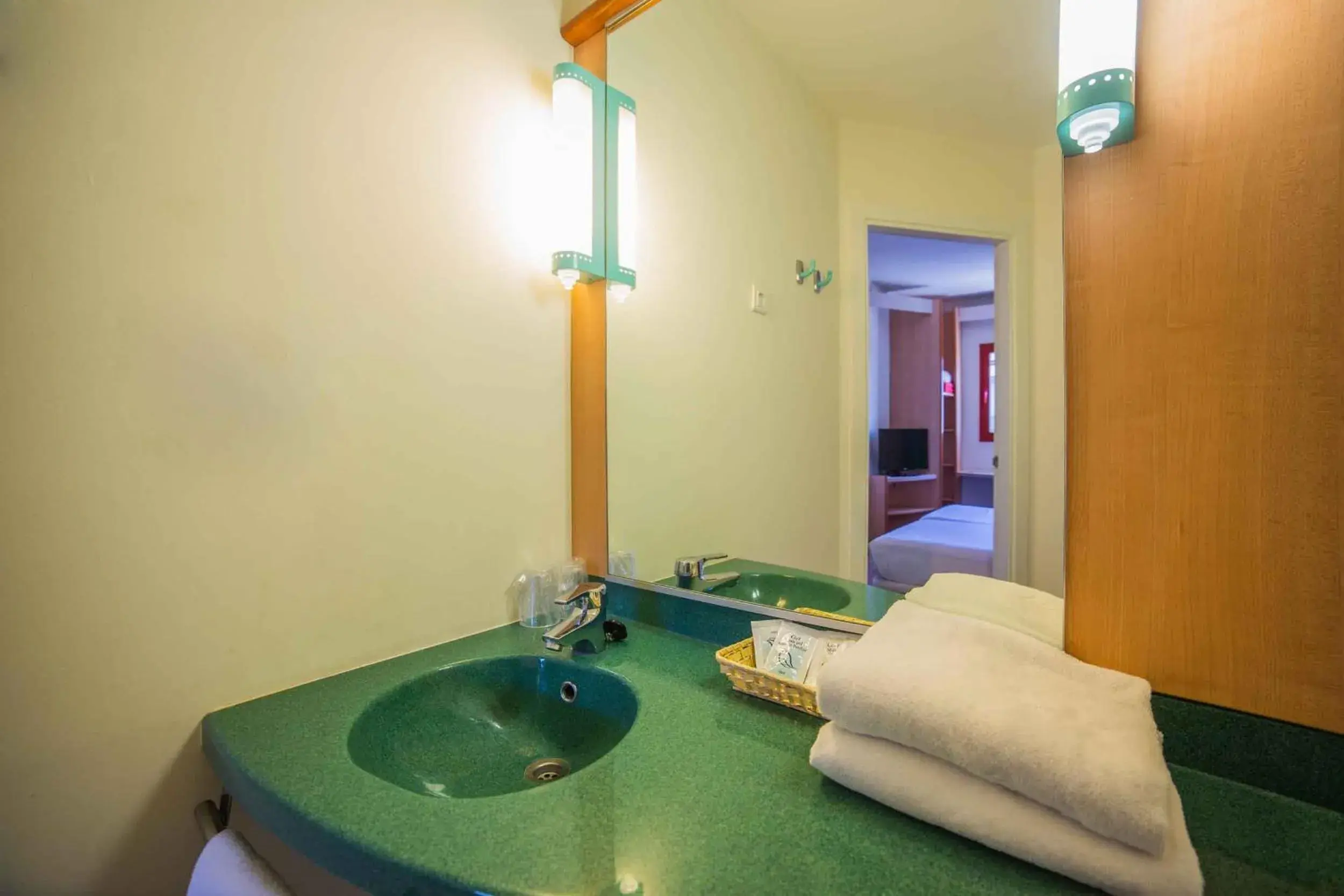 Bathroom in Hotel Iris Guadalajara