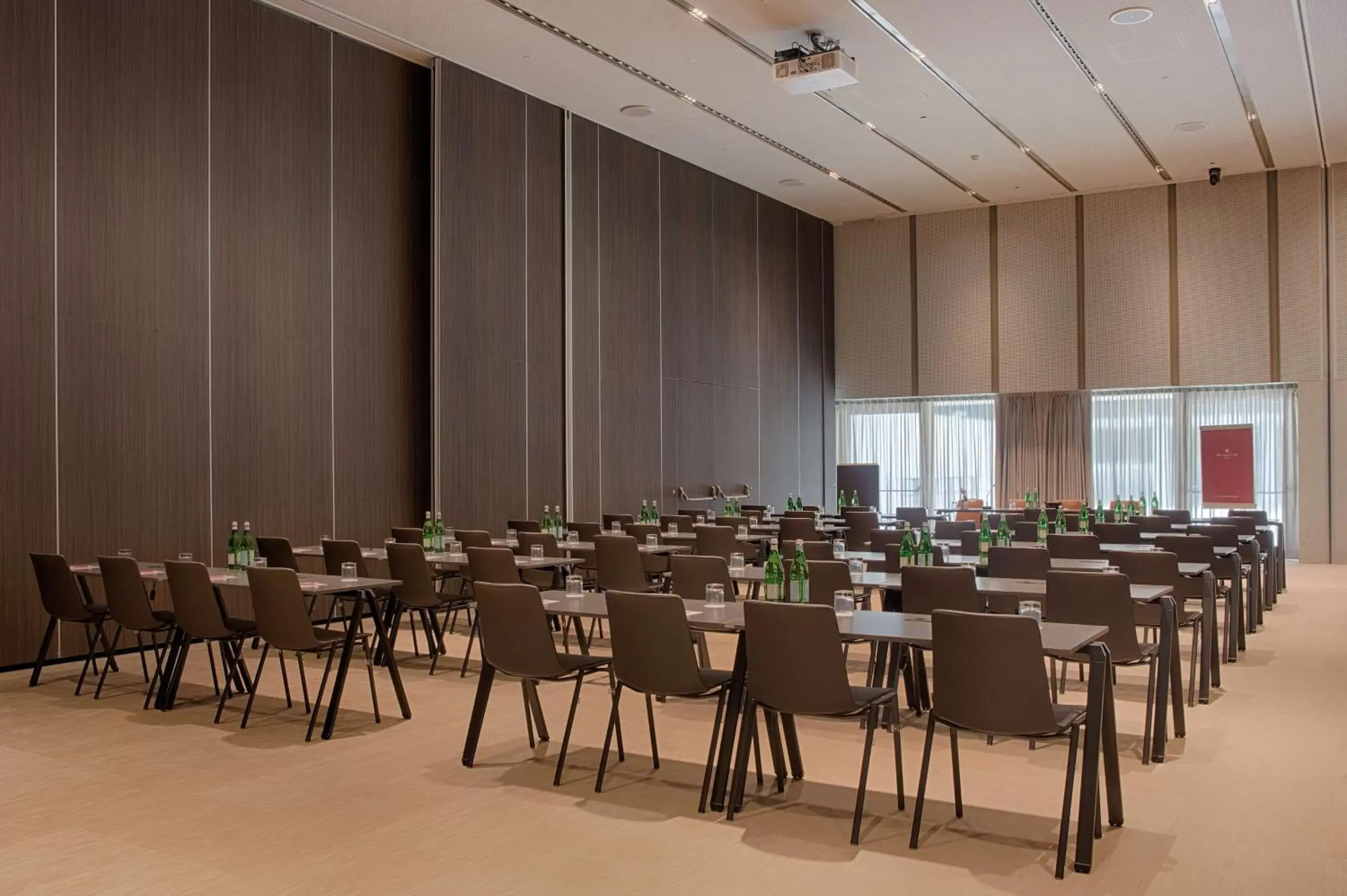 Meeting/conference room, Restaurant/Places to Eat in NH Collection Milano CityLife