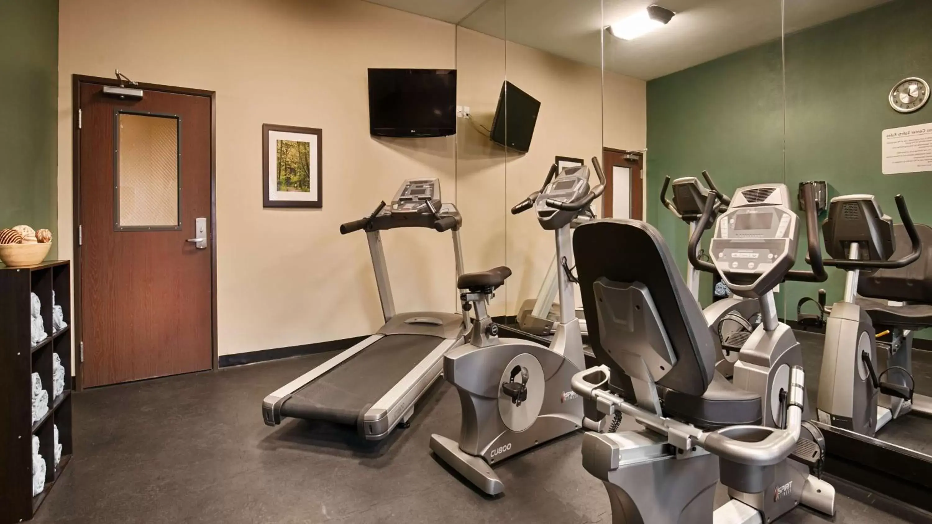 Fitness centre/facilities, Fitness Center/Facilities in Best Western Plus Carrizo Springs Inn & Suites