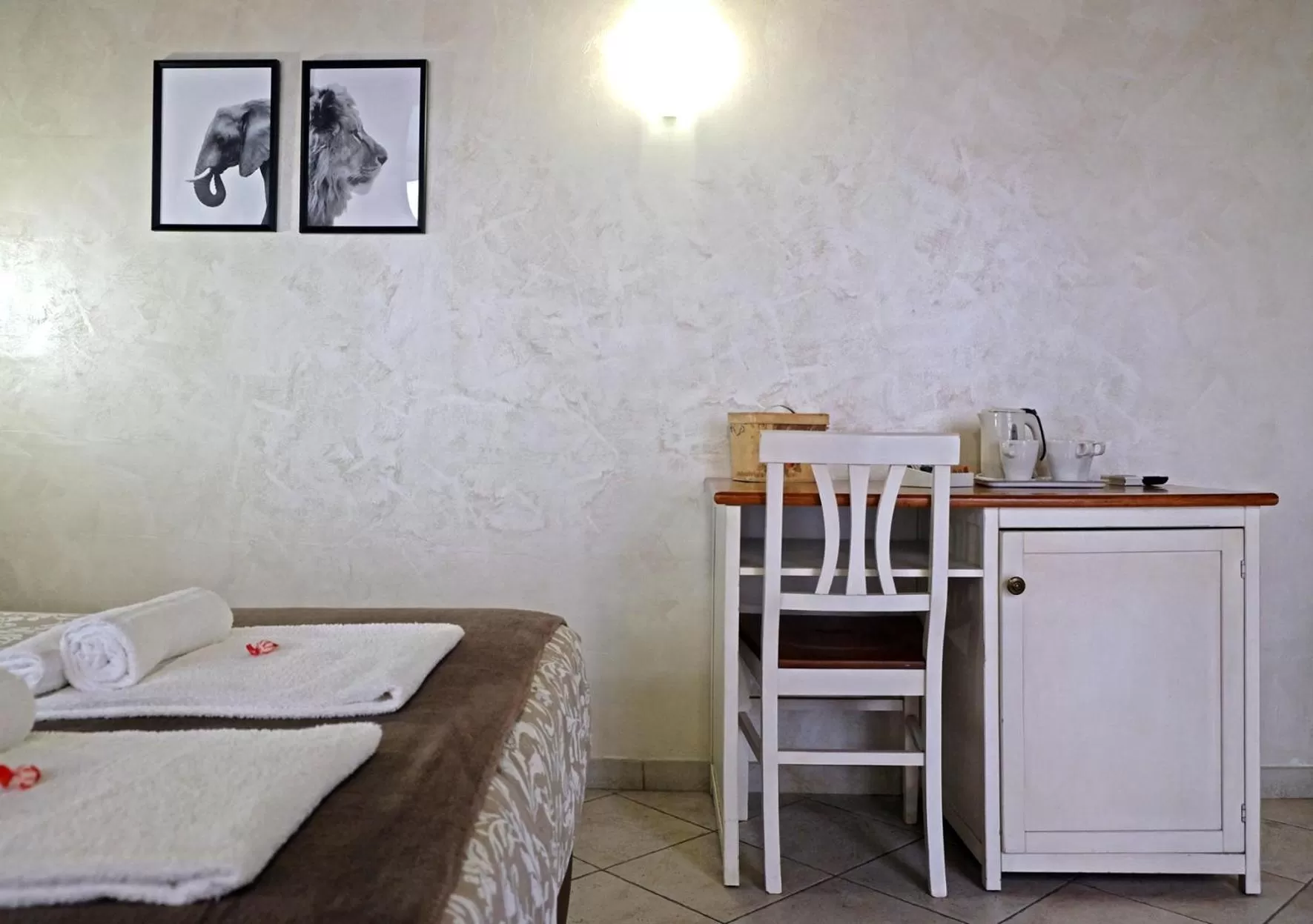 Coffee/tea facilities, Bed in Re Monti