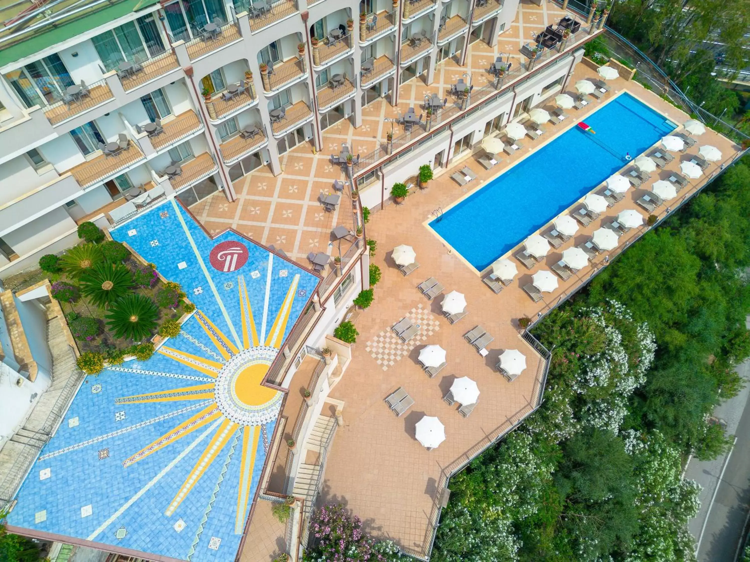 Swimming pool, Bird's-eye View in Hotel Antares