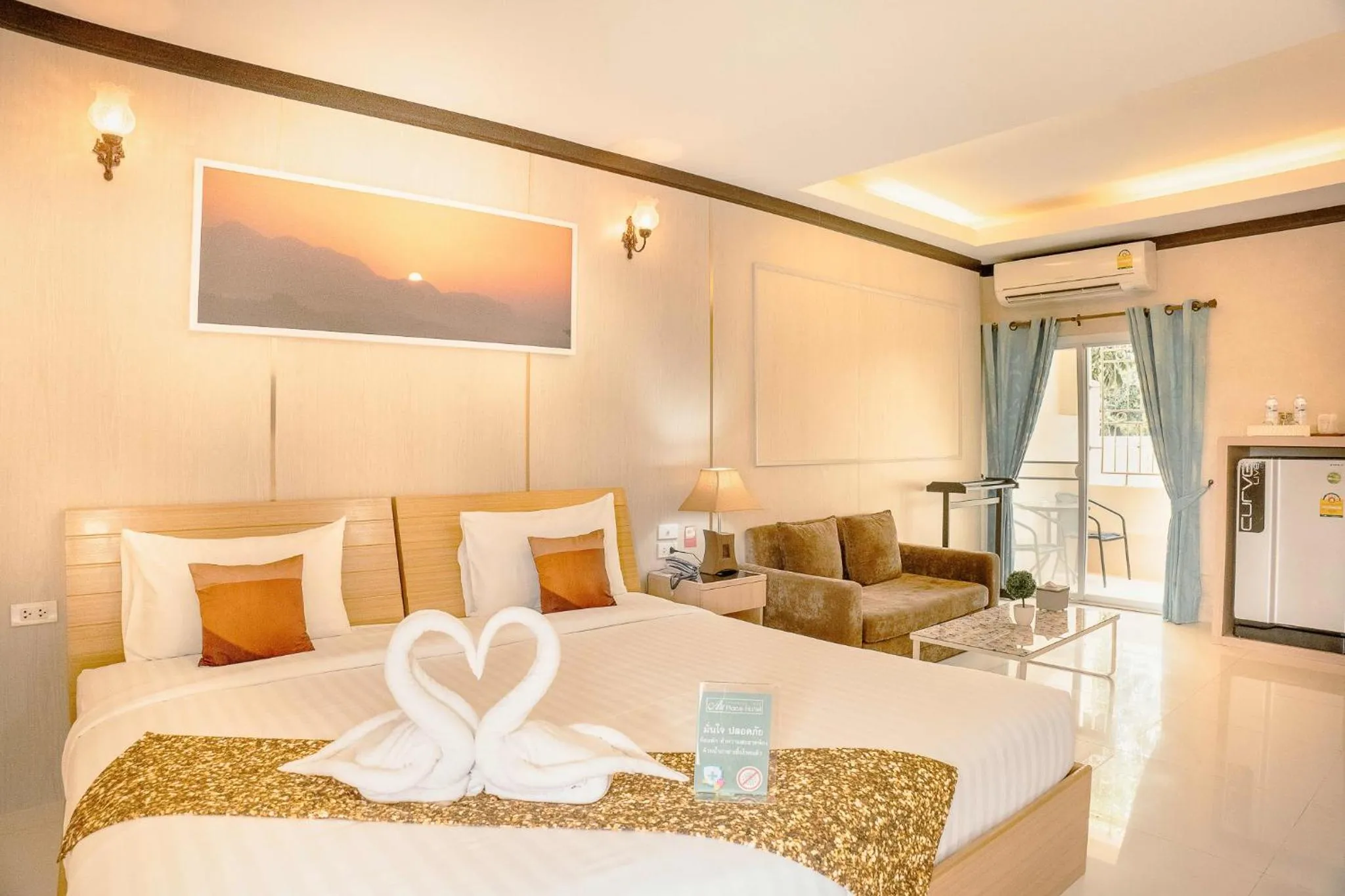 Photo of the whole room, Bed in AU Place Hotel