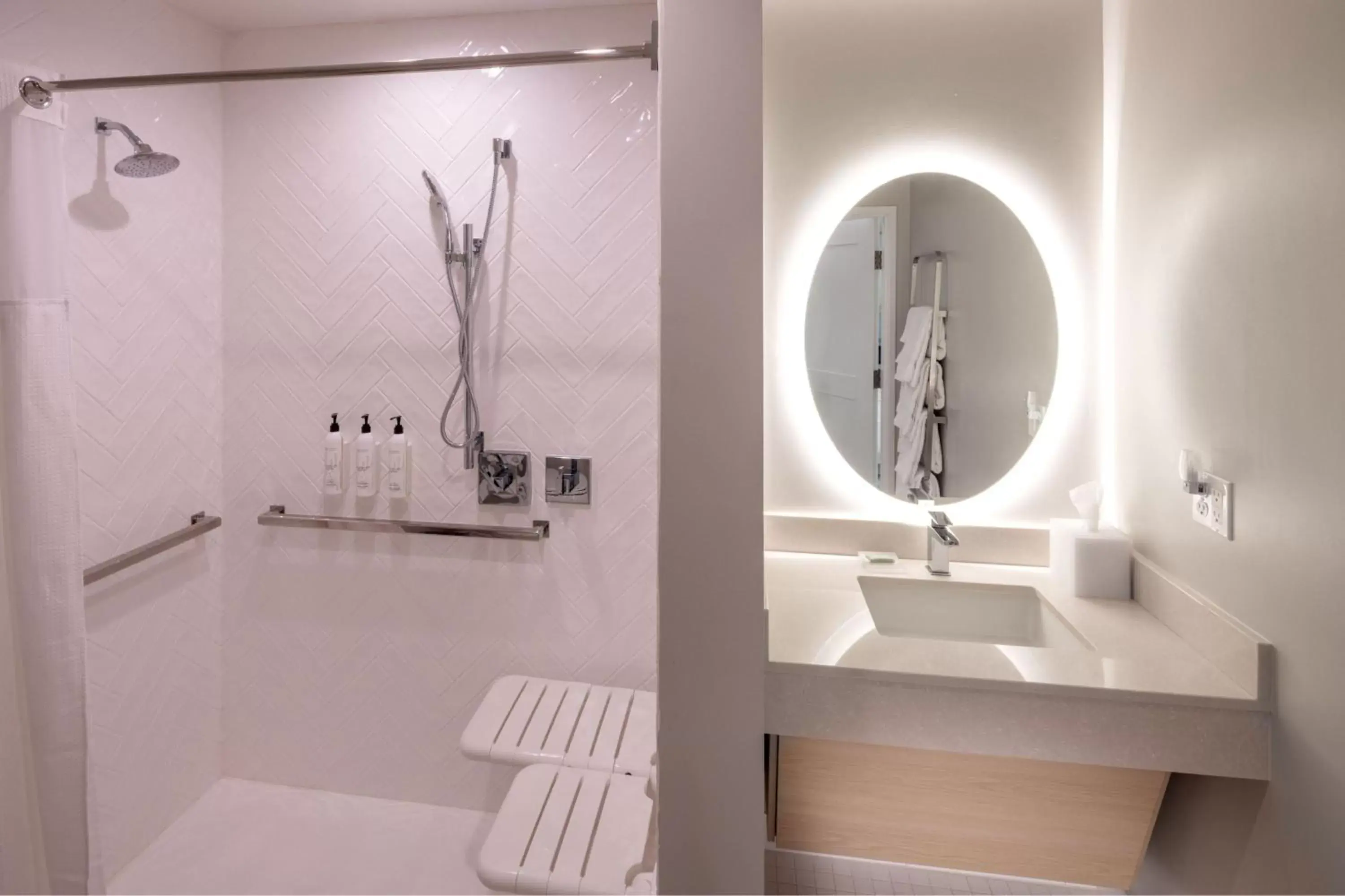 Bathroom in TownePlace Suites by Marriott Ellensburg