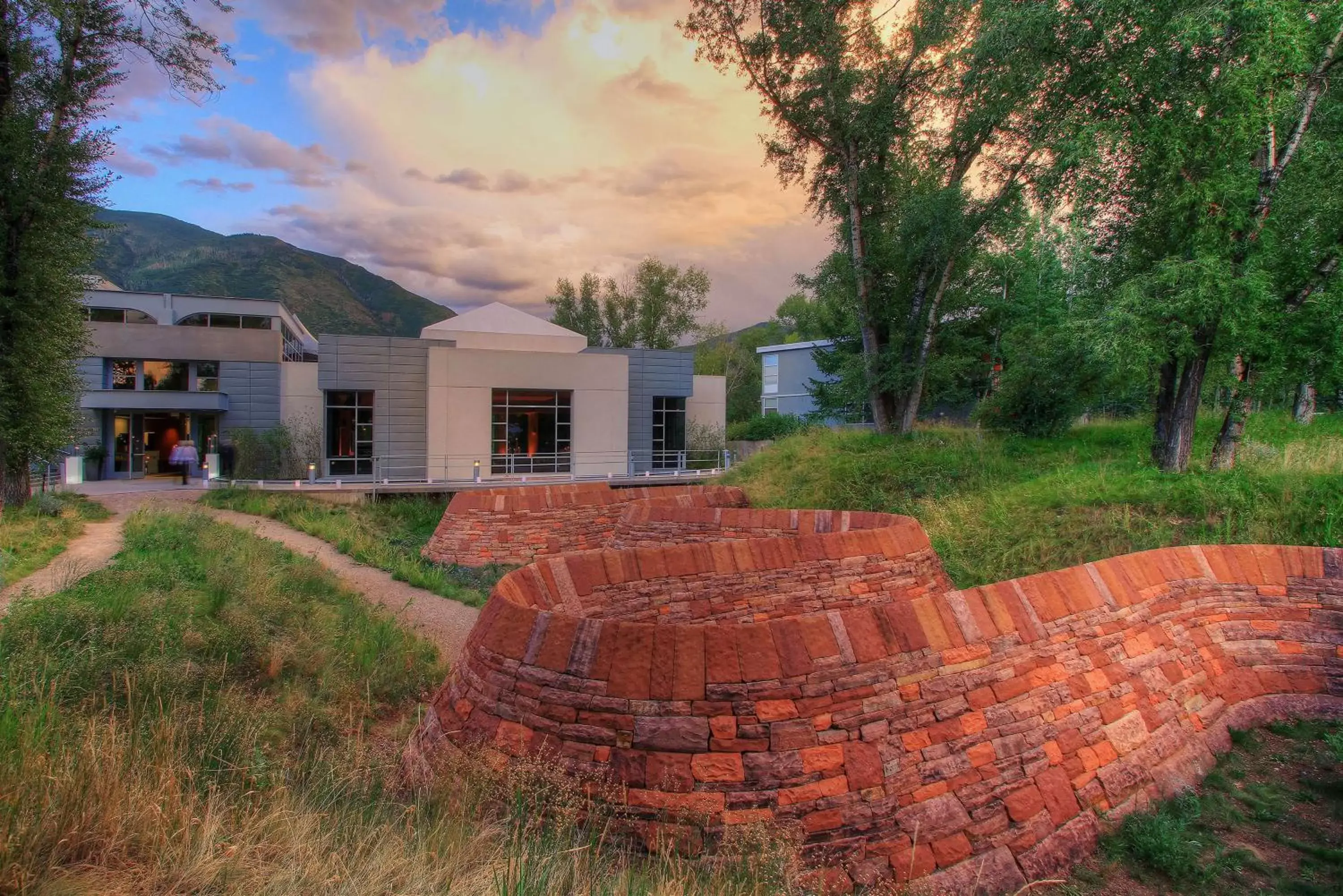 Facade/entrance, Property Building in Aspen Meadows Resort