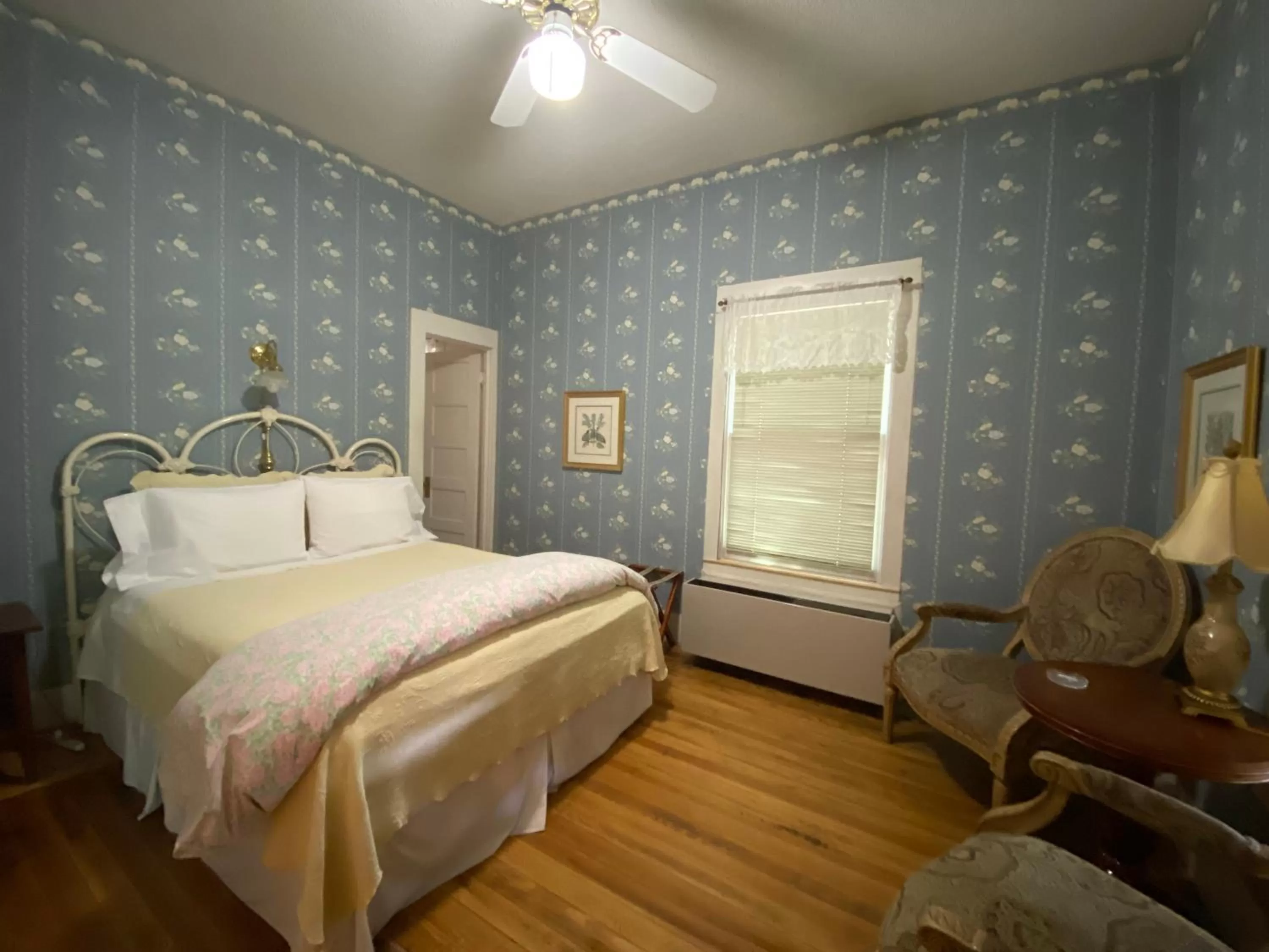 Decorative detail, Bed in Inn On The River