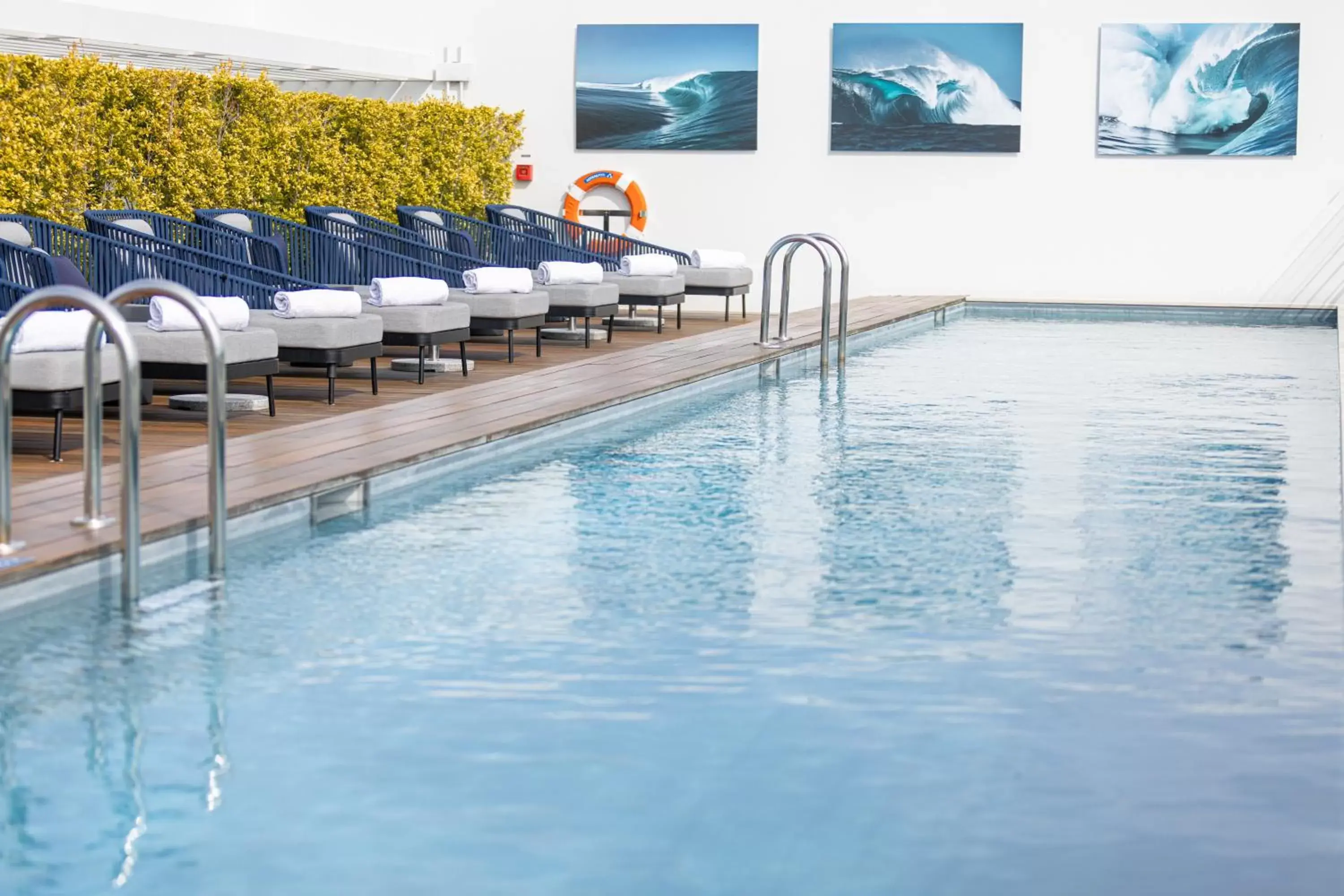 Balcony/Terrace, Swimming Pool in Hotel Indigo Cagnes-sur-Mer, an IHG Hotel