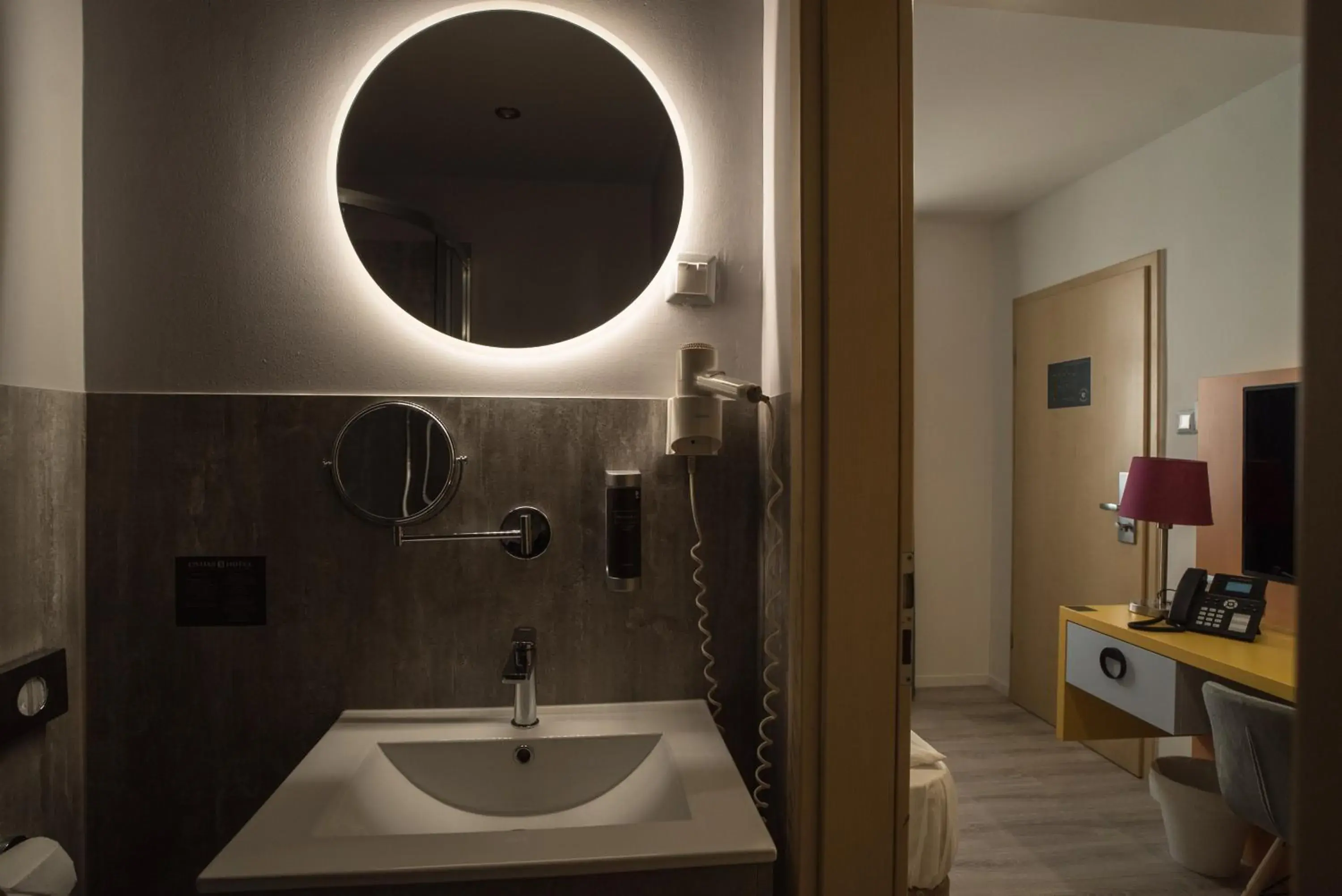Bathroom in Hotel Civitas