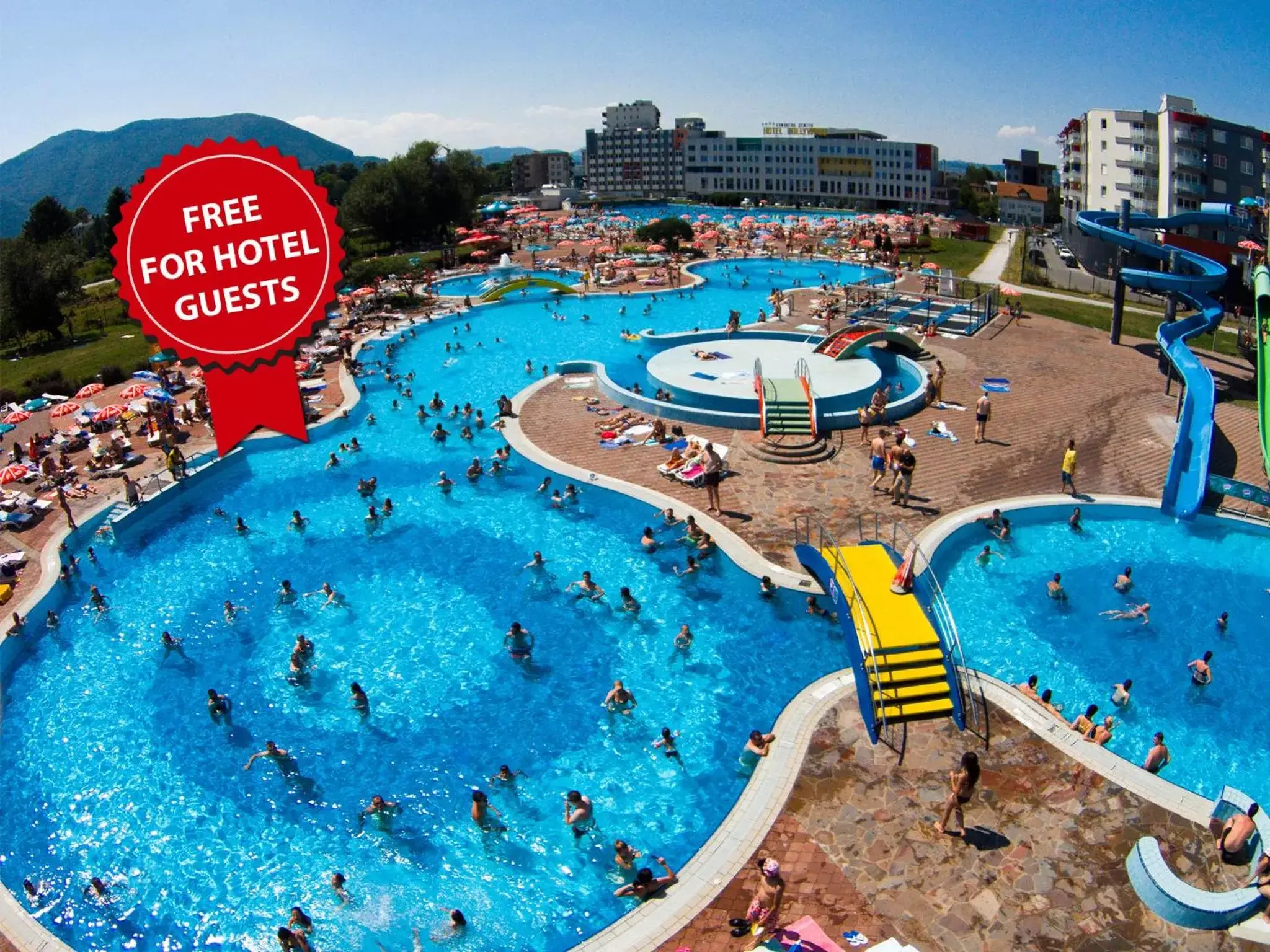 Aqua park, Pool View in Hotel Hills Sarajevo Congress & Thermal Spa Resort