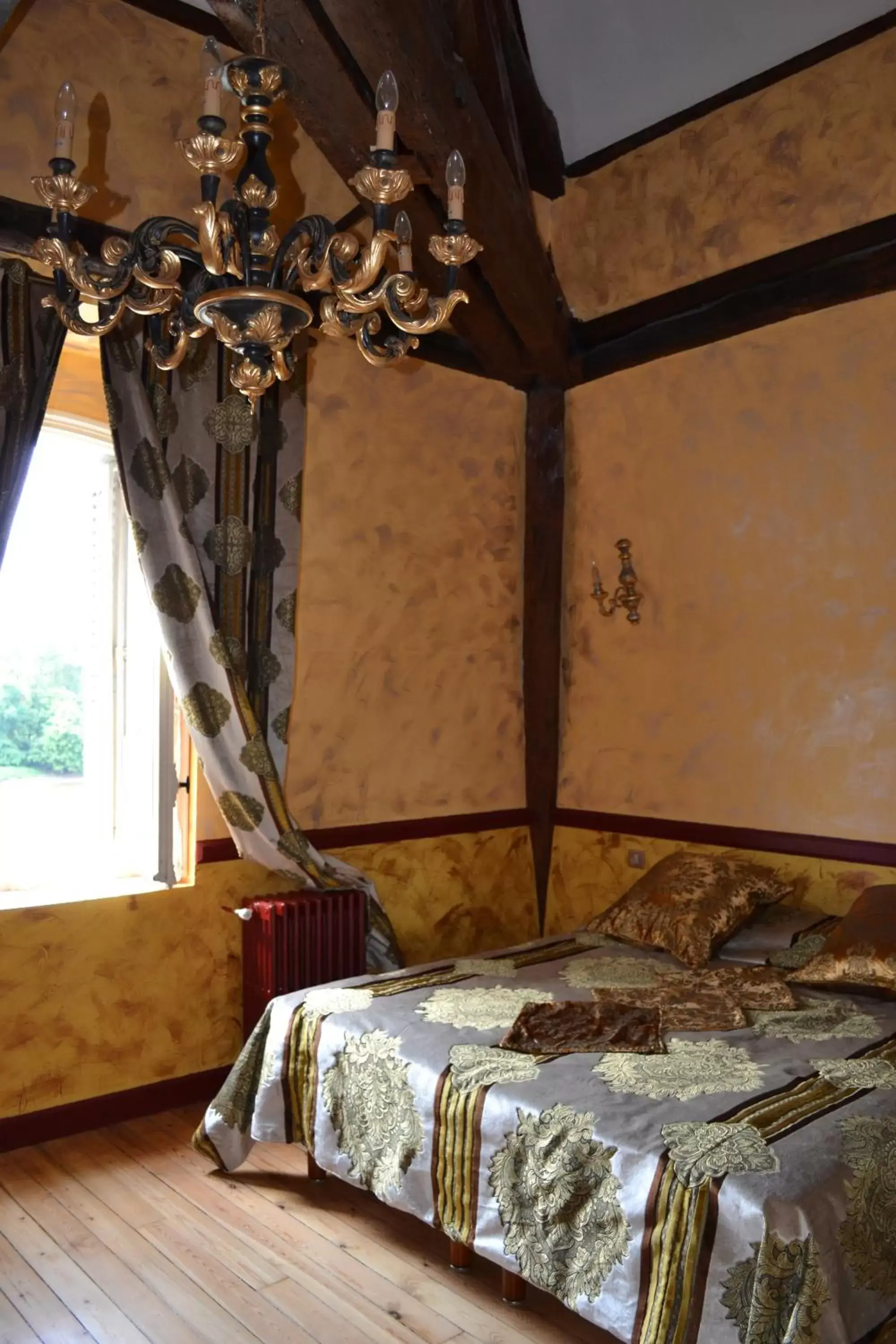 Bedroom, Bed in Lit en Loire