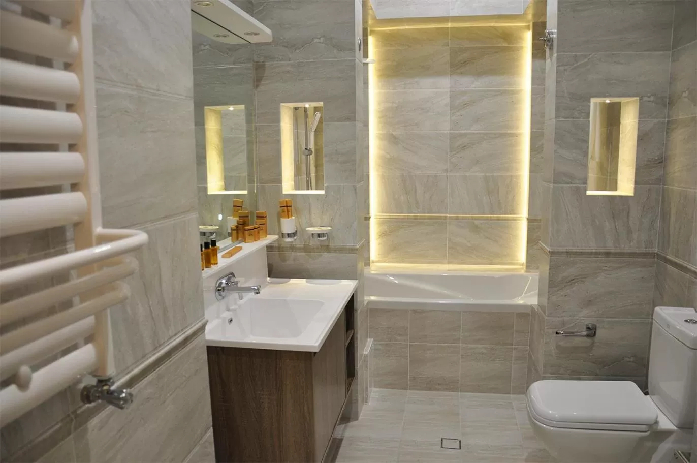 Parliament Palace Hotel