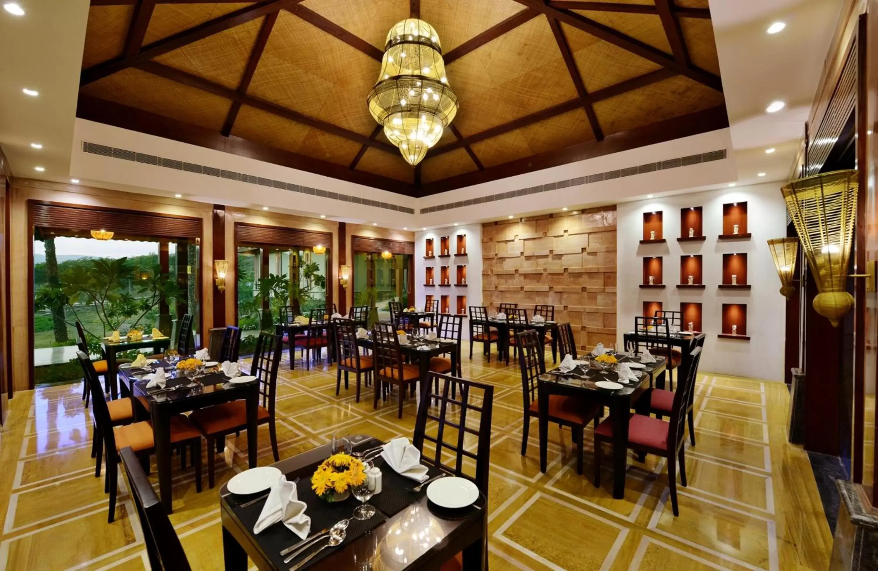 Restaurant/Places to Eat in The Ananta Udaipur Resort & Spa