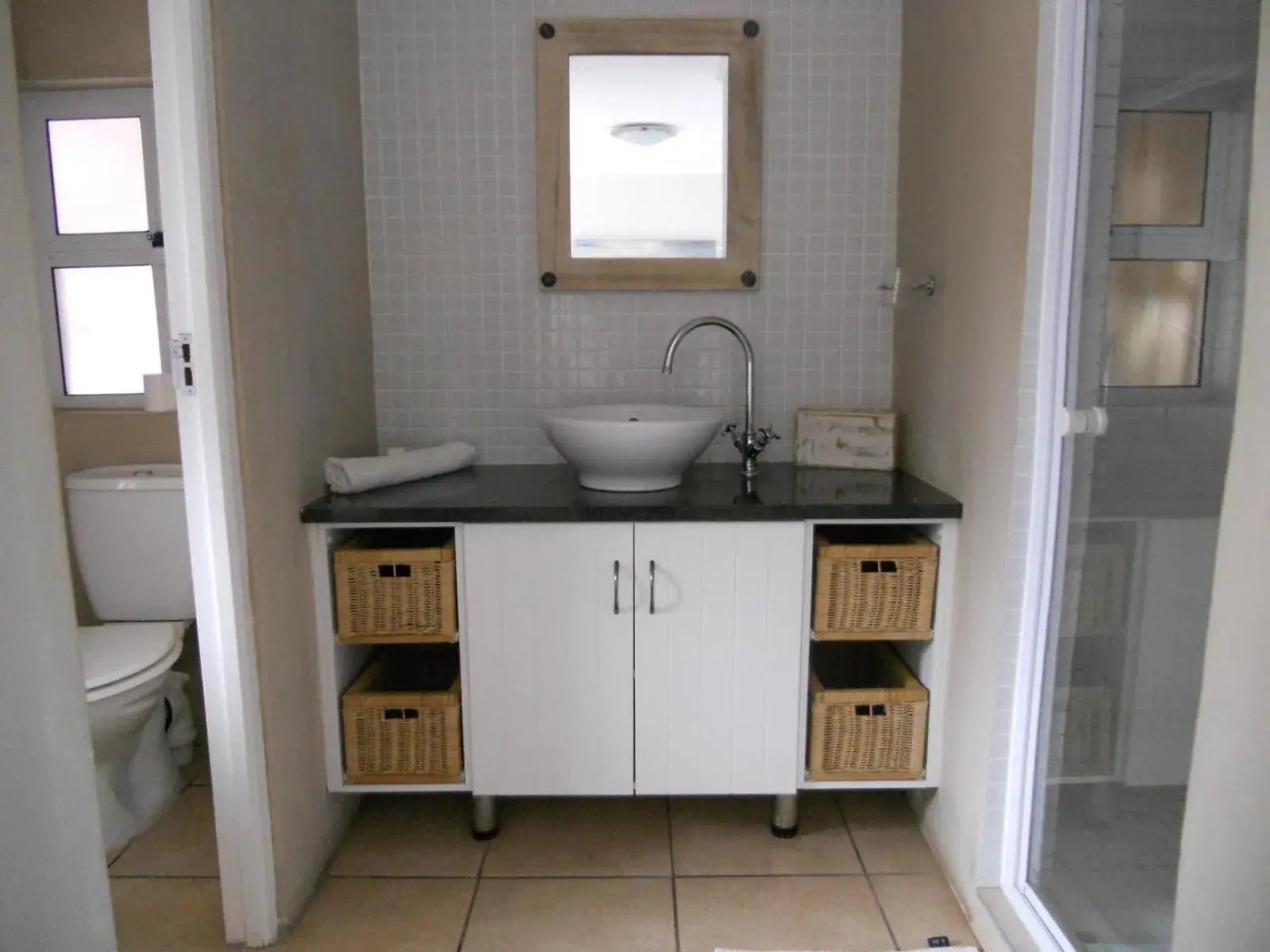 Bathroom in Blue Bay Lodge