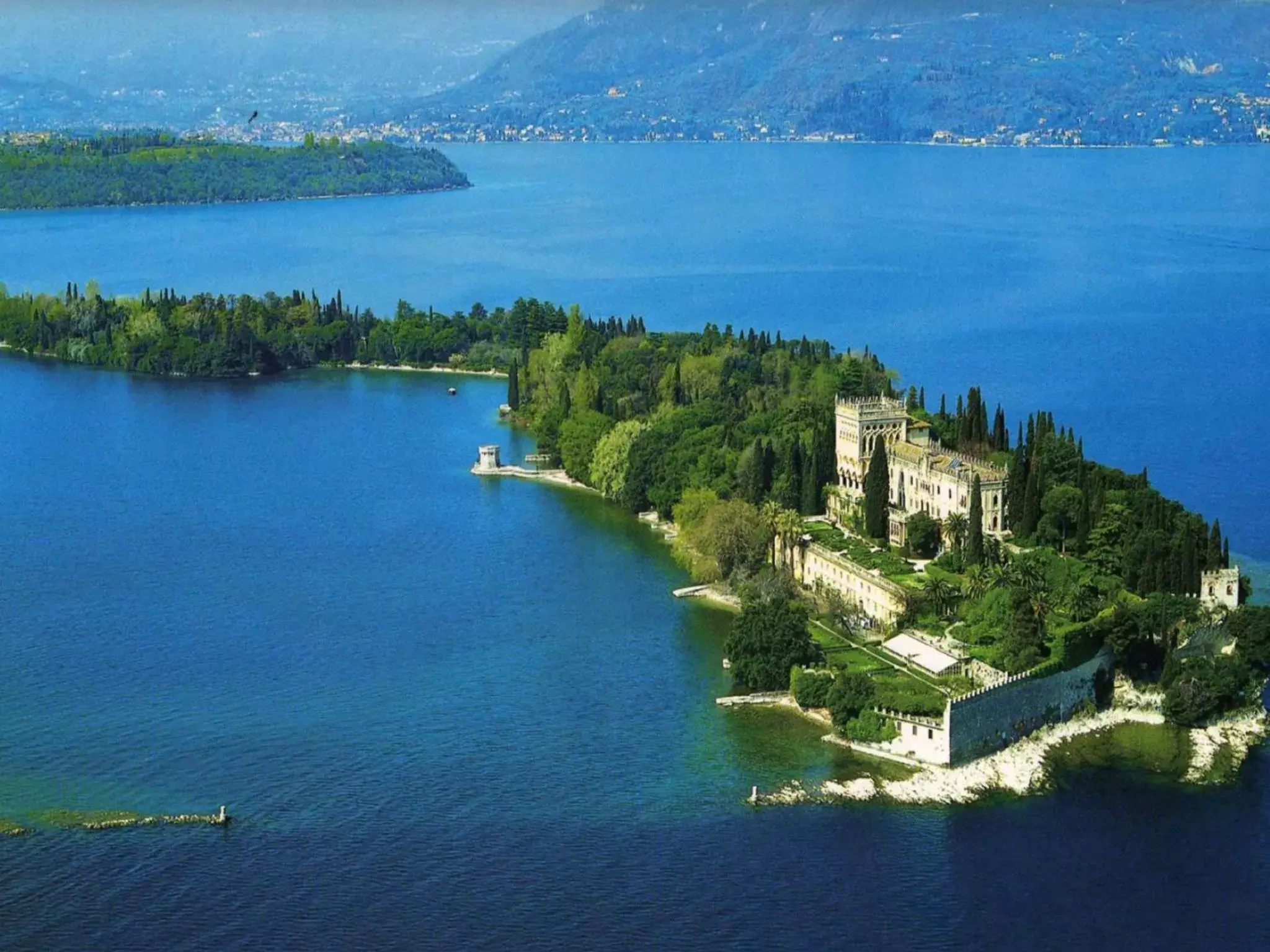 Nearby landmark, Bird's-eye View in B&B Desenzano Paradise