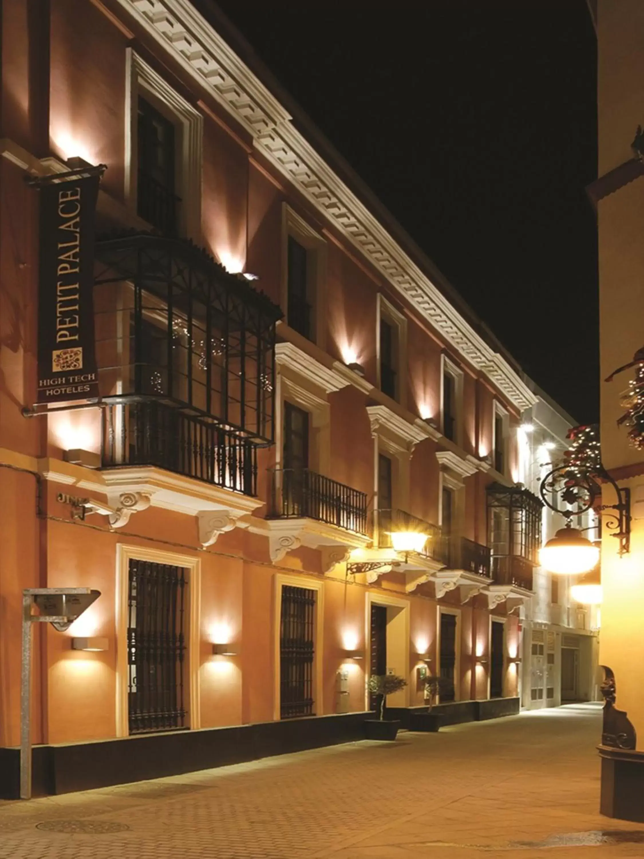 Facade/entrance, Property Building in Petit Palace Marques Santa Ana