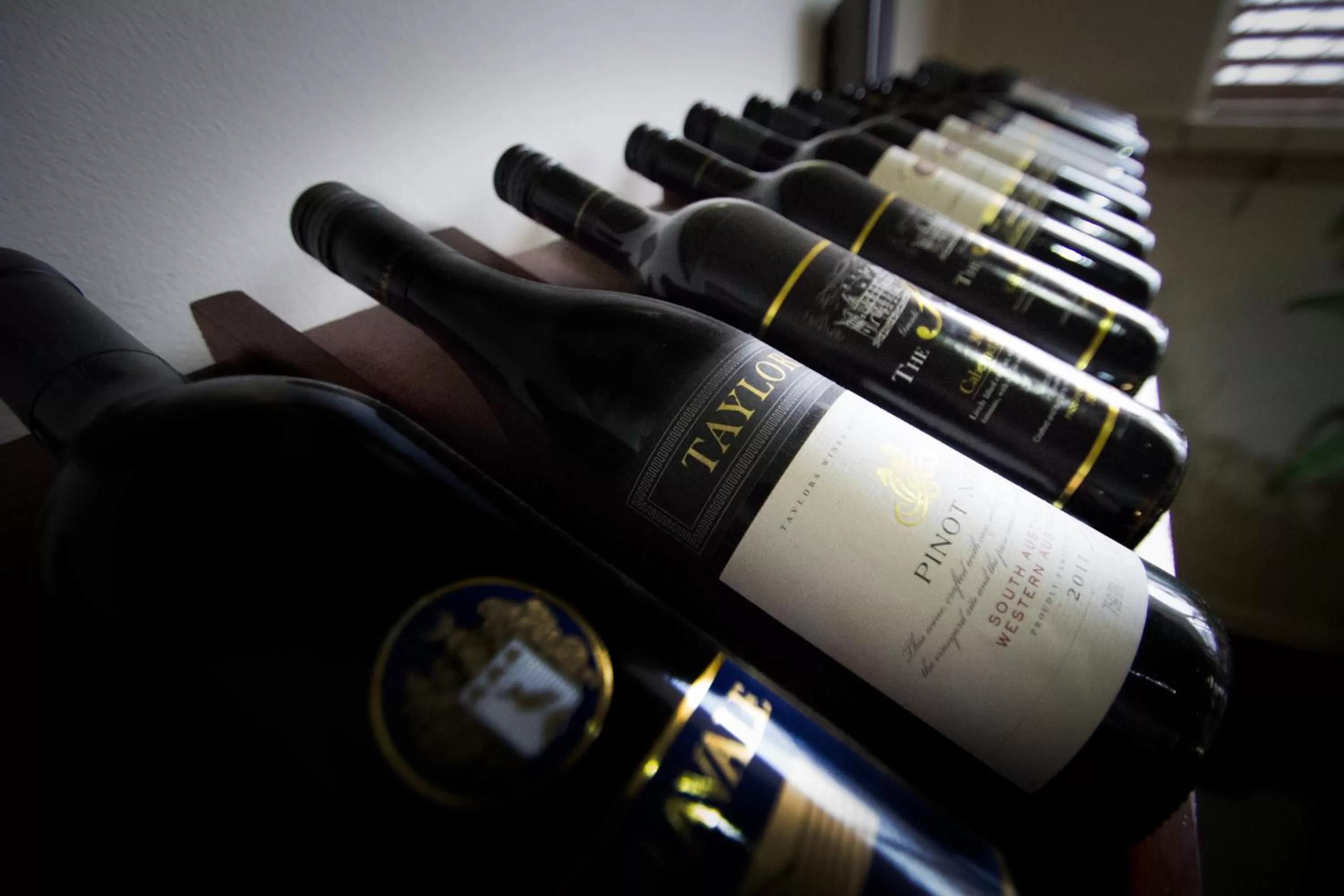 Restaurant/places to eat in Old Willyama Motor Inn