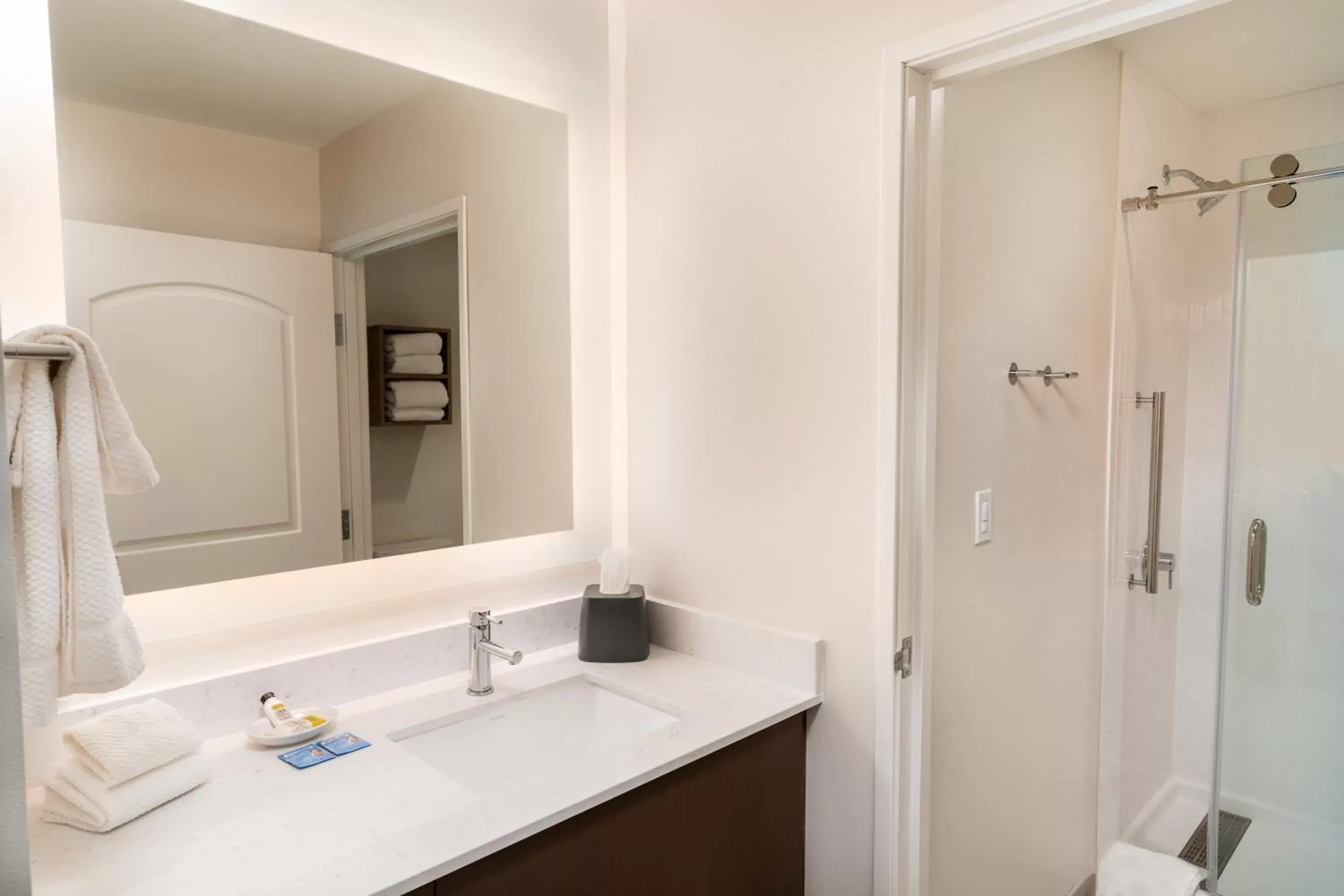 Bathroom in Staybridge Suites - Temecula - Wine Country, an IHG Hotel