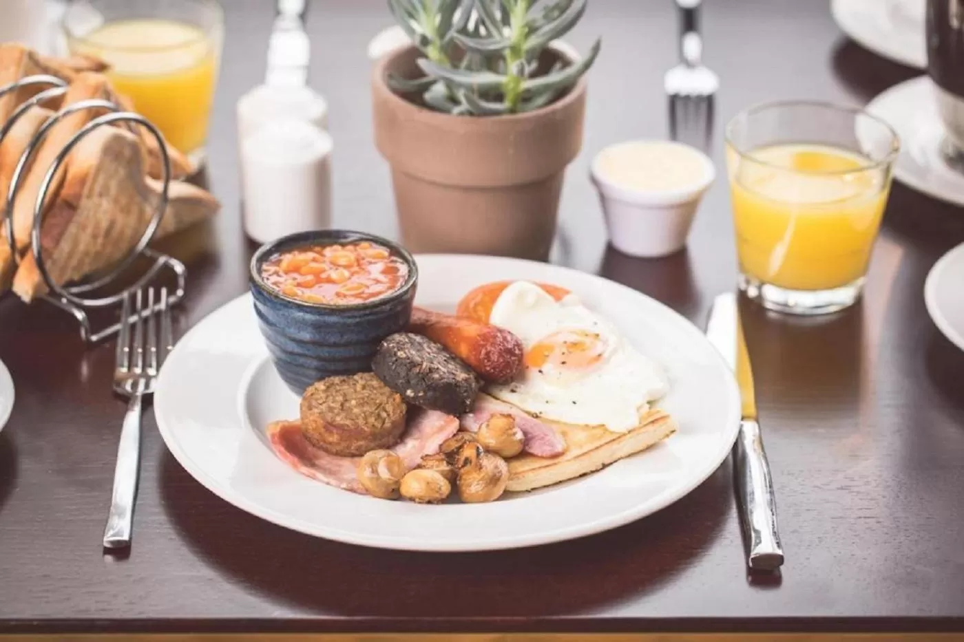 English/Irish breakfast in Titanic Hotel Belfast